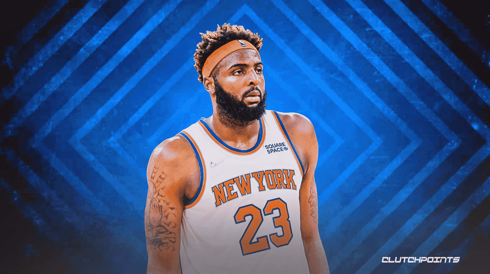 NBA 桌布 壁紙 — 一名身穿紐約尼克隊球衣的籃球運動員自信地站在動態藍色幾何背景前。