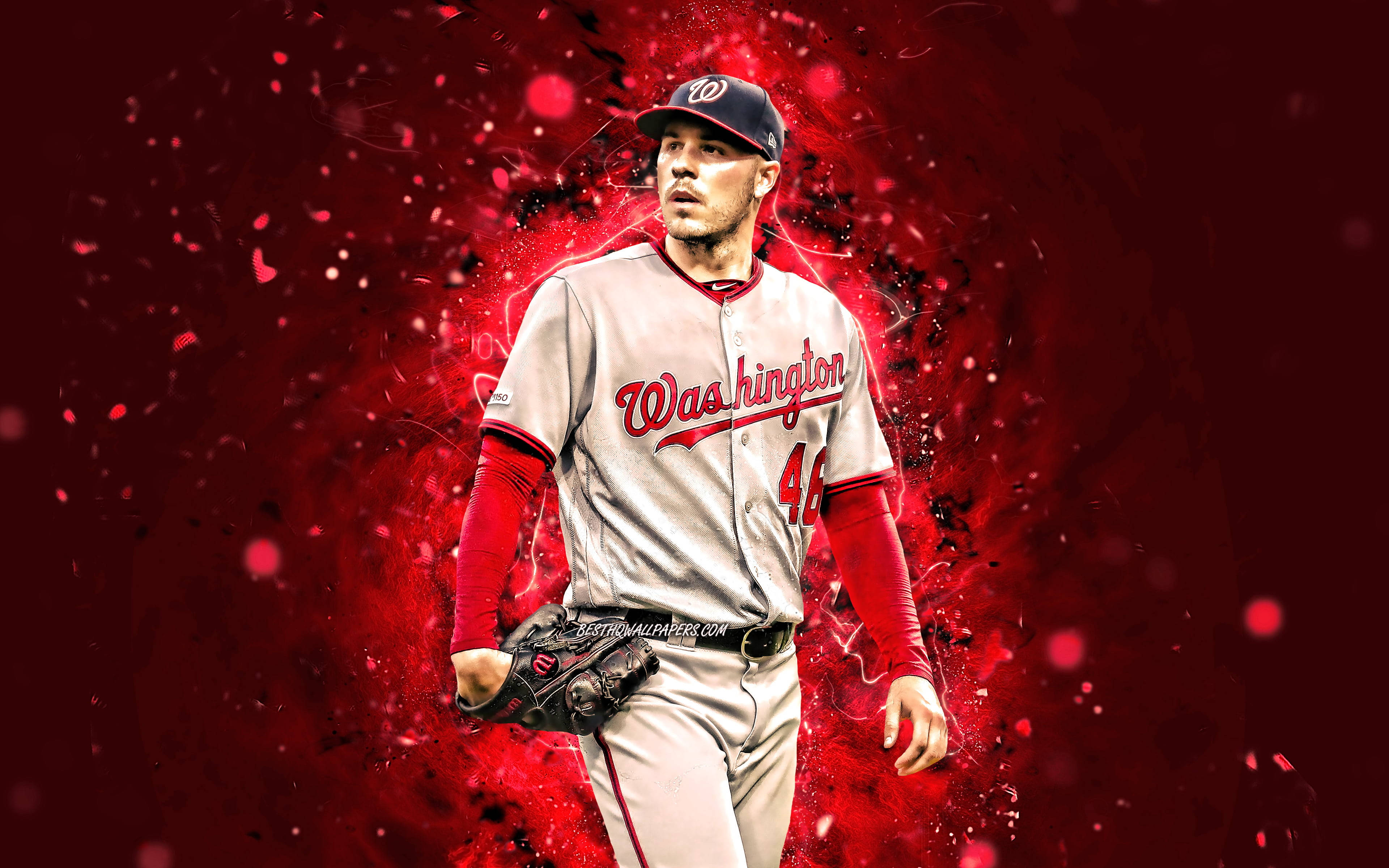 Nationals 桌布 壁紙 — 一名身穿華盛頓隊服的棒球運動員自信地站在鮮豔的紅色潑濺背景前。