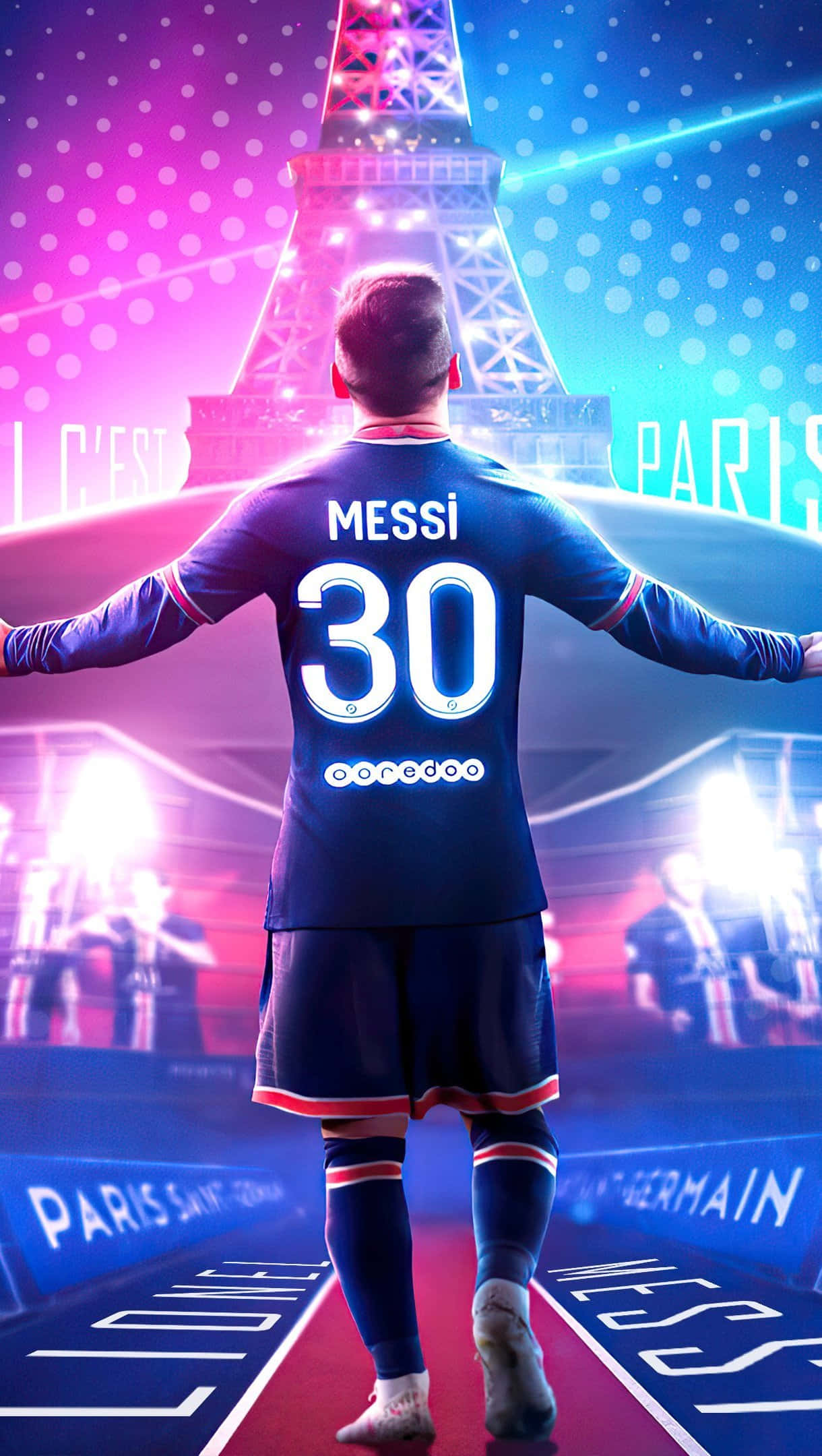 Messi Cool 桌布 壁紙 — 一名身穿藍色球衣、號碼30的足球運動員在霓虹燈下張開雙臂面向艾菲爾鐵塔。