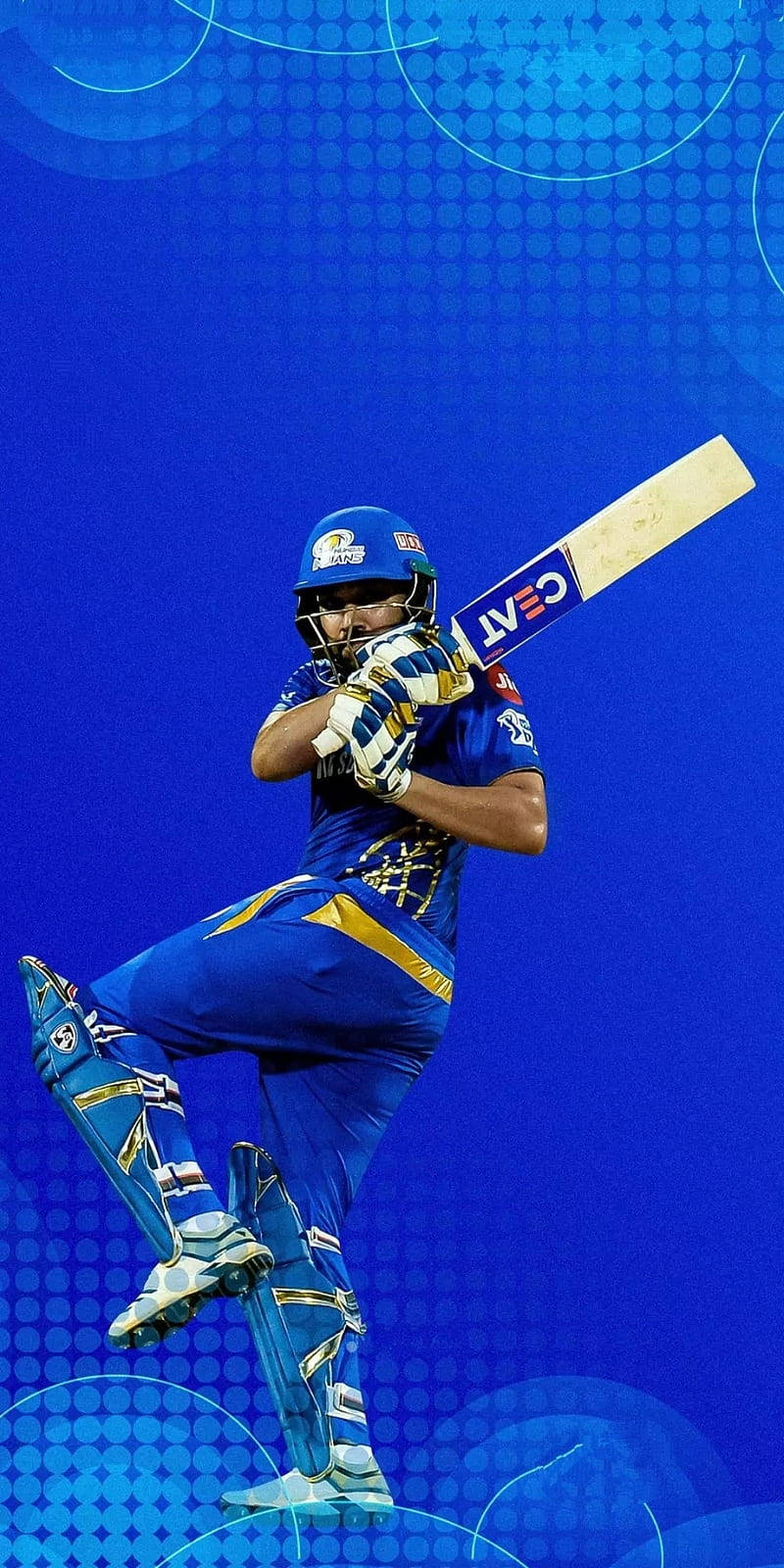 Mumbai Indians 桌布 壁紙 — 一名身穿藍色球衣的板球運動員在空中揮動球棒，背景為鮮豔的藍色圖案。