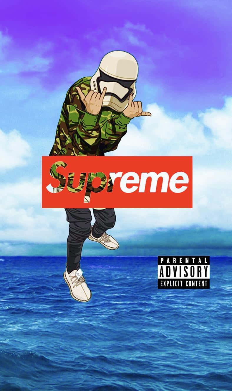 Supreme Logo 桌布 壁紙 — 一名身穿迷彩外套和運動鞋的風暴兵漂浮在海洋上方，帶有Supreme標誌和家長指引標籤。