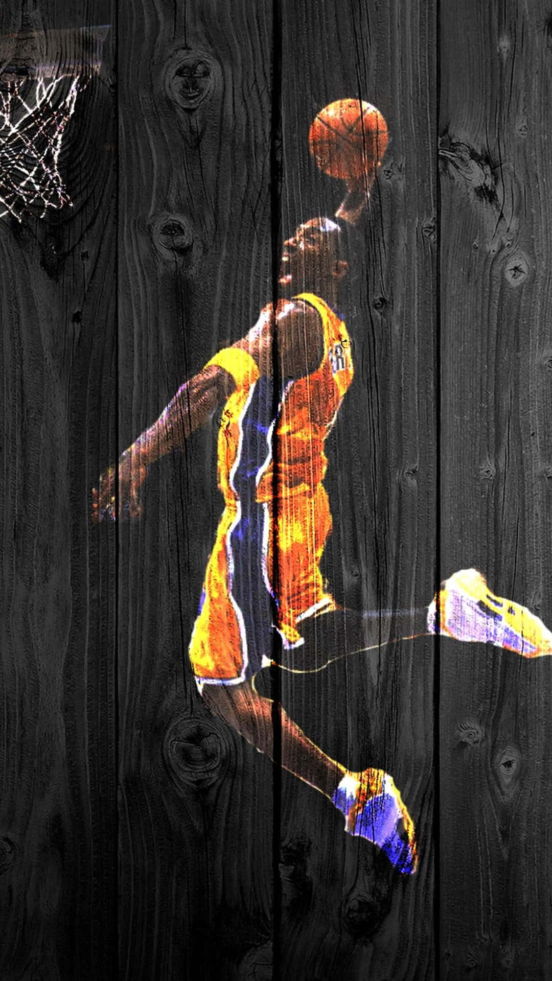 Best NBA 桌布 壁紙 — 一名身穿黃色球衣的籃球運動員在深色木板背景上灌籃。