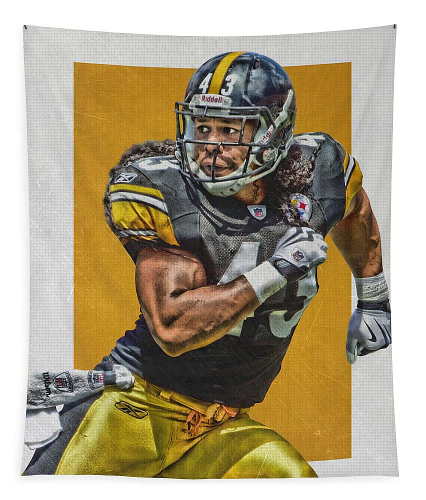 Troy Polamalu 桌布 壁紙 — 一名身穿黑金色球衣的兇猛足球員，在鮮黃色背景下堅定地向前衝刺。