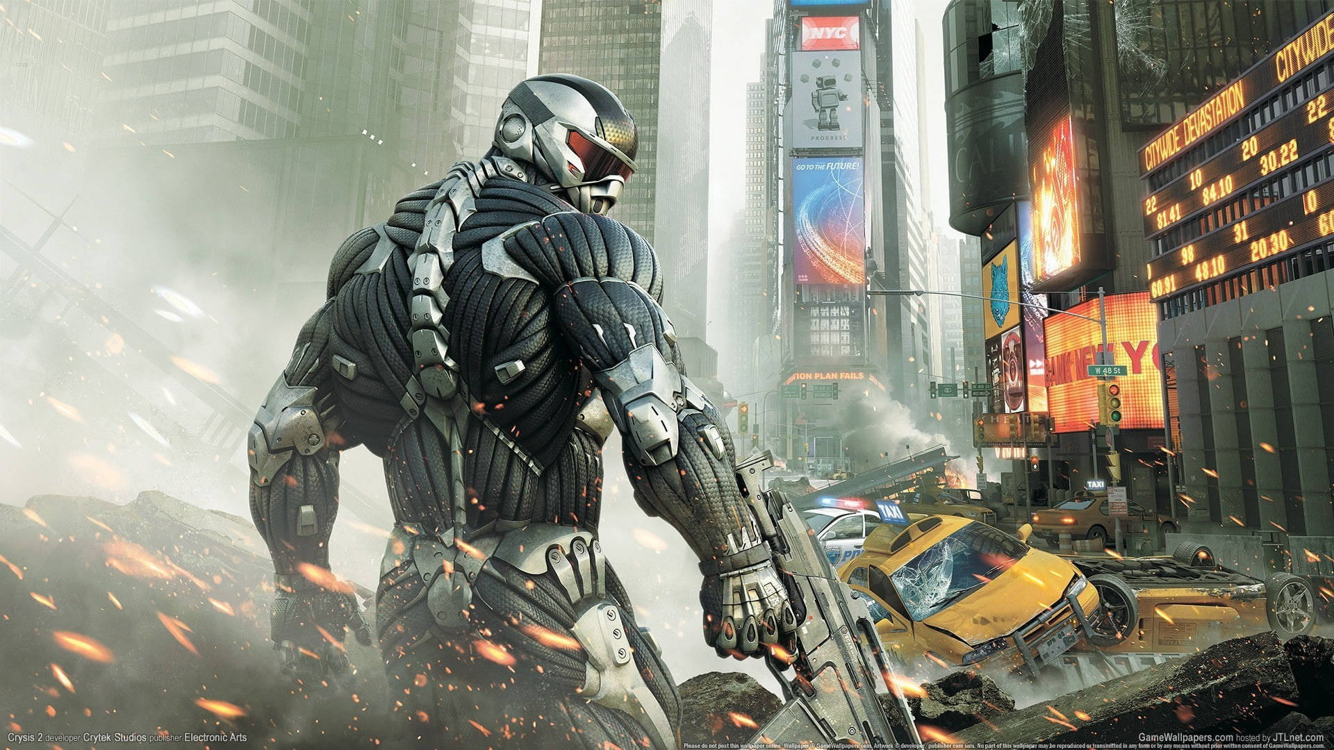 crysis 3 4K 桌布 壁紙 — 一名高大的裝甲士兵聳立在破碎的城市景觀中，周圍是燃燒的碎片和毀壞的車輛，天空朦朧。
