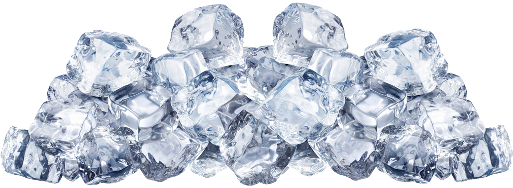 Ice Cube 桌布 壁紙 — 一堆透明不規則的冰塊，在黑色背景下閃爍著鋒利的切面和微妙的藍色色調。