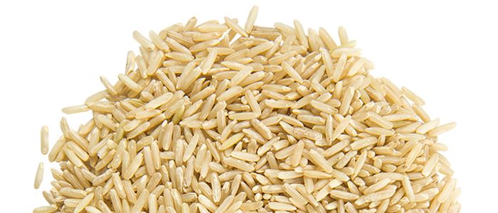 Rice 桌布 壁紙 — 一堆金棕色米粒的特寫，柔和光線突顯它們的紋理表面。