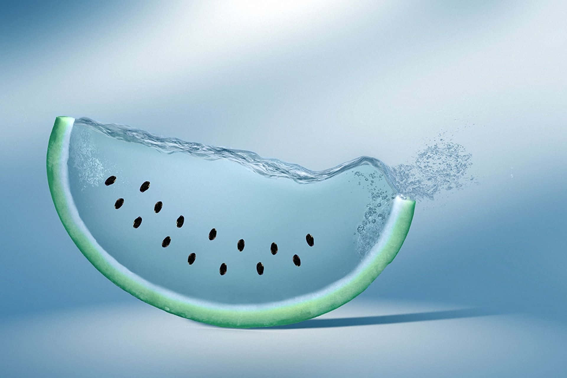 3d Water 桌布 壁紙 — 一塊半透明的西瓜切片，帶有黑色種子，漂浮在清澈的水中，背景是柔和的藍色漸變。