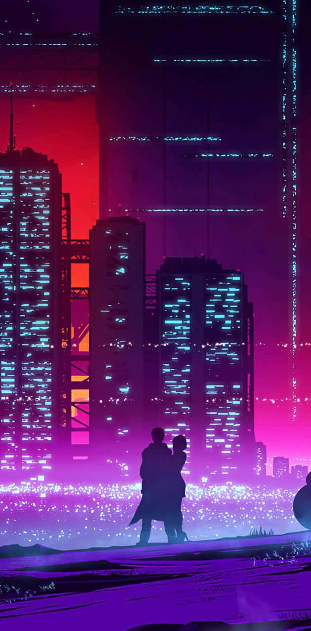 Synthwave City 桌布 壁紙 — 一對情侶在紫紅燈光閃爍的霓虹浸染賽博朋克城市景觀中以剪影相擁。