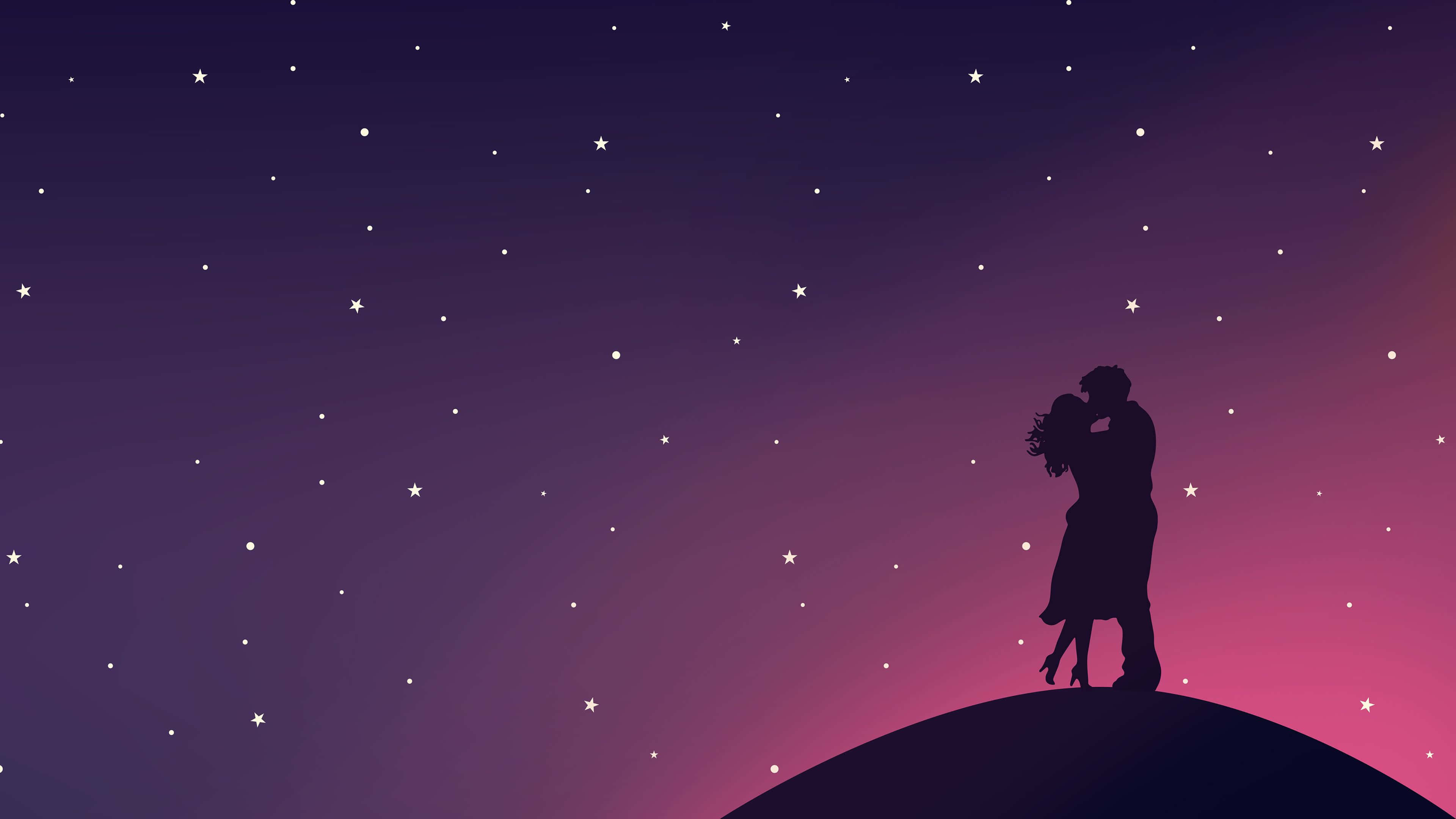 couple love 桌布 壁紙 — 一對情侶在紫色和粉紅色調的星空暮色下在山頂擁抱的浪漫剪影。