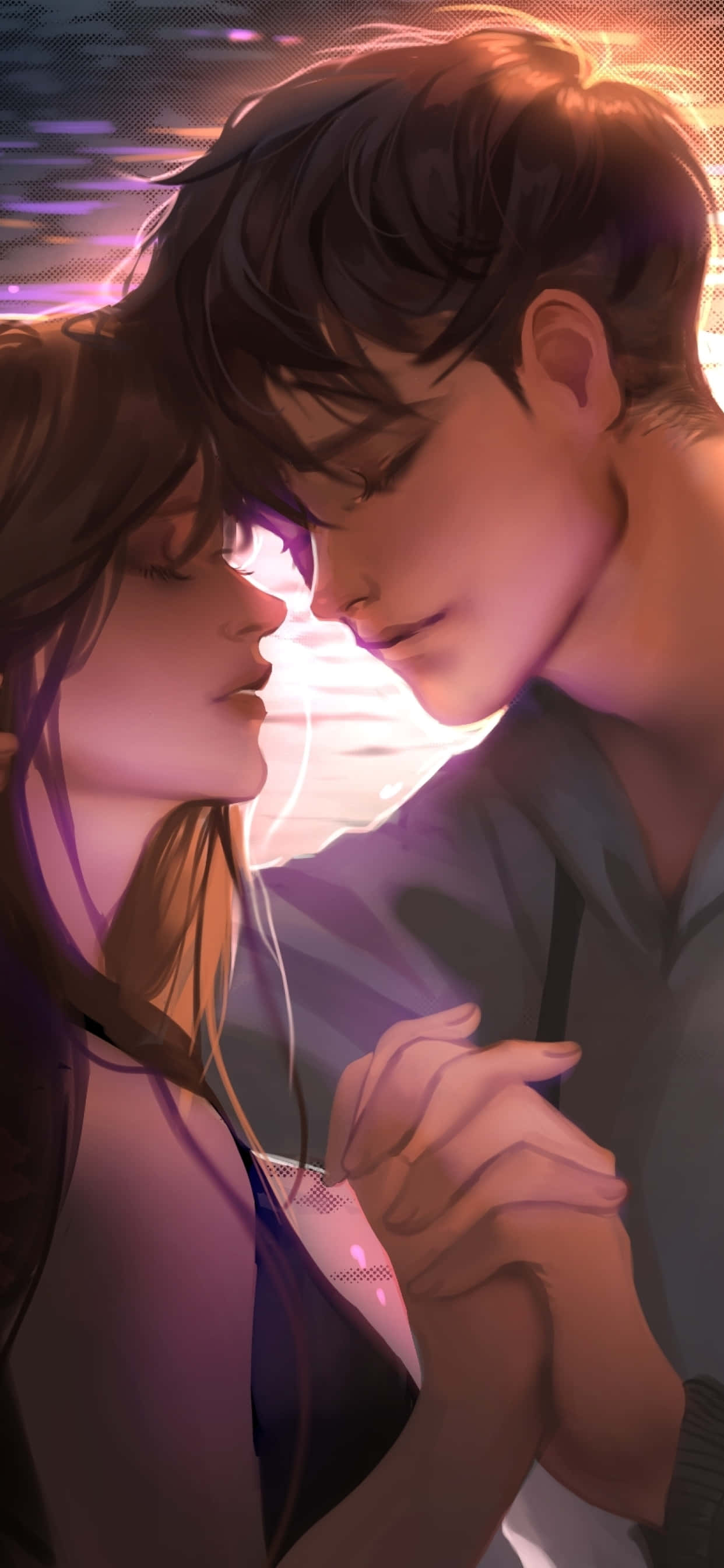 couple love 桌布 壁紙 — 一對溫柔的動漫情侶在發光的紫色和橙色燈光下分享親密時刻，周圍有柔和發光的粒子。