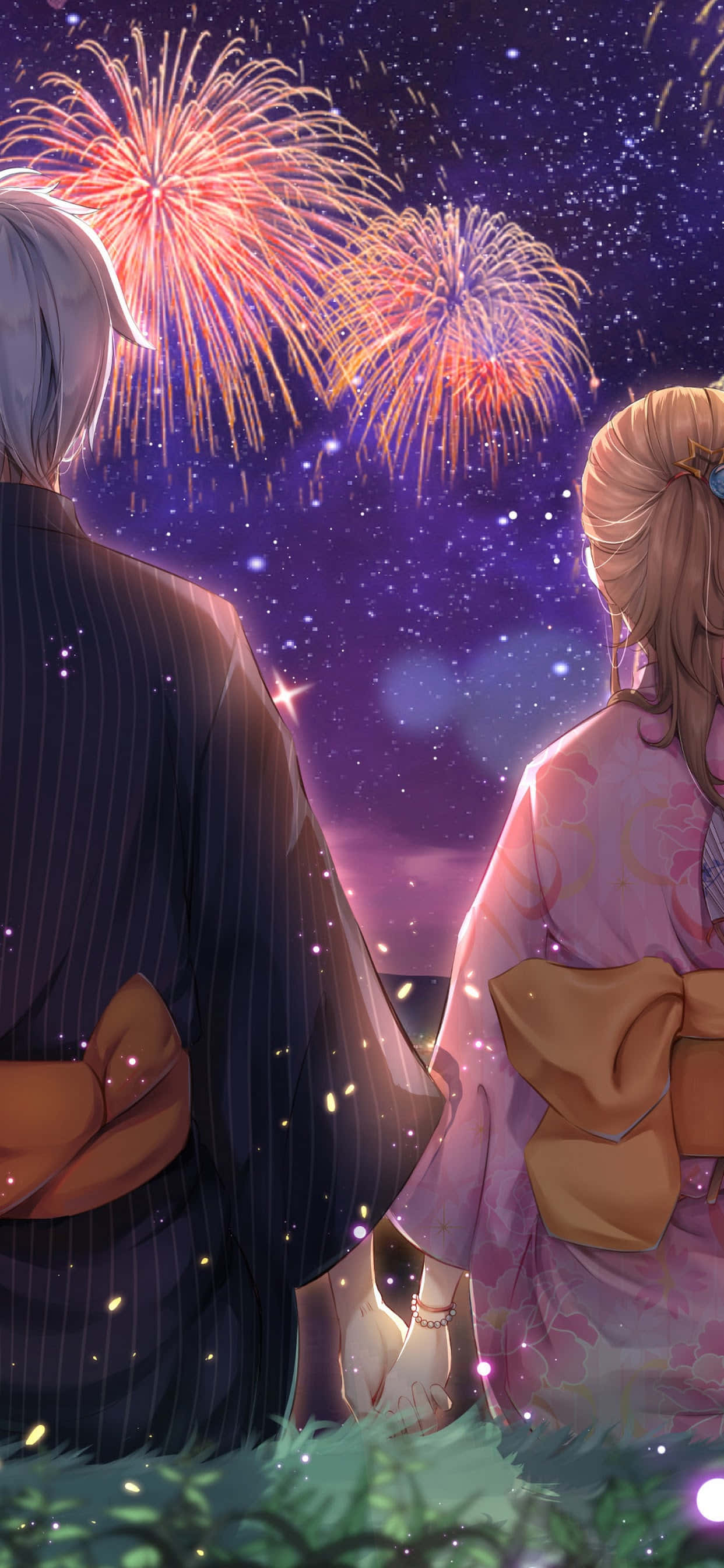 動漫情侶 桌布 壁紙 — 一對穿著傳統和服的夫婦觀賞著絢麗的煙火在繁星點點的紫色夜空中綻放。
