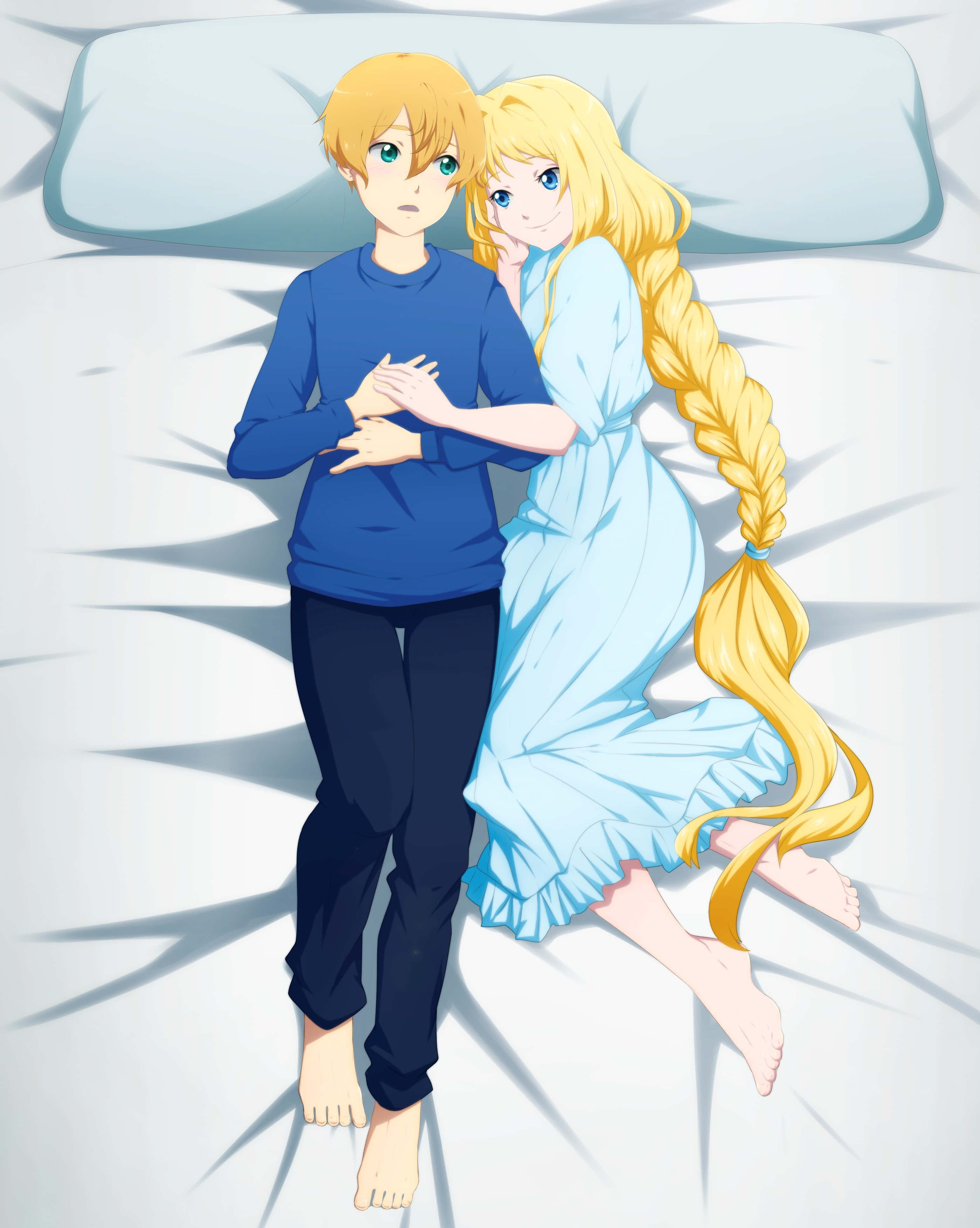 Sword Art Online Eugeo 桌布 壁紙 — 一對金髮動漫情侶躺在床上，女孩從後面擁抱男孩，營造溫馨親密的時刻。