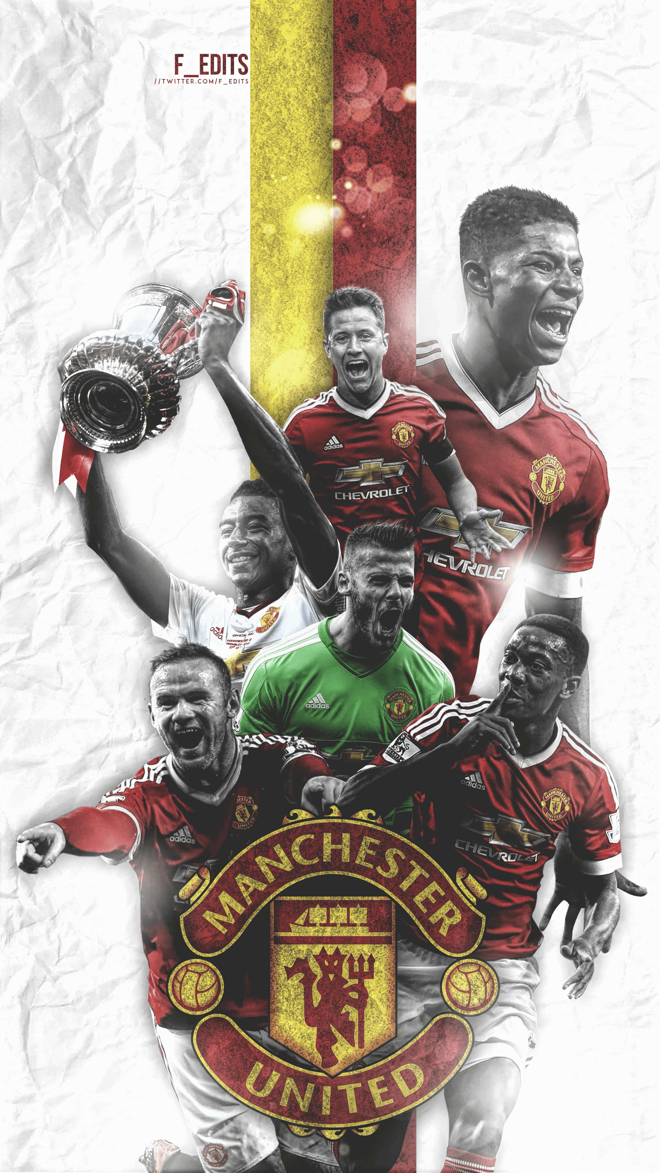 Manchester United Team 桌布 壁紙 — 一幅充滿動感的拼貼畫，描繪了曼聯足球運動員在皺巴巴的紙張背景前歡欣鼓舞地慶祝獎盃。