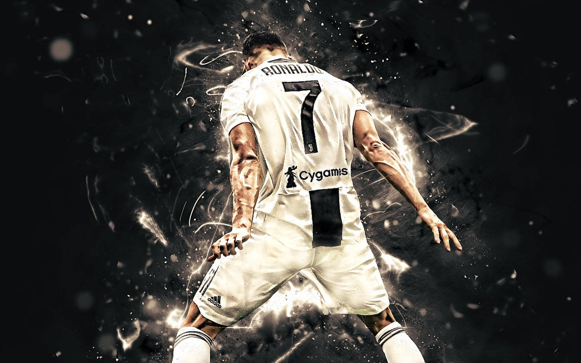Ronaldo 桌布 壁紙 — 一幅充滿動感的數位藝術描繪，足球員羅納度身穿白色球衣，在深色背景下迸發能量。