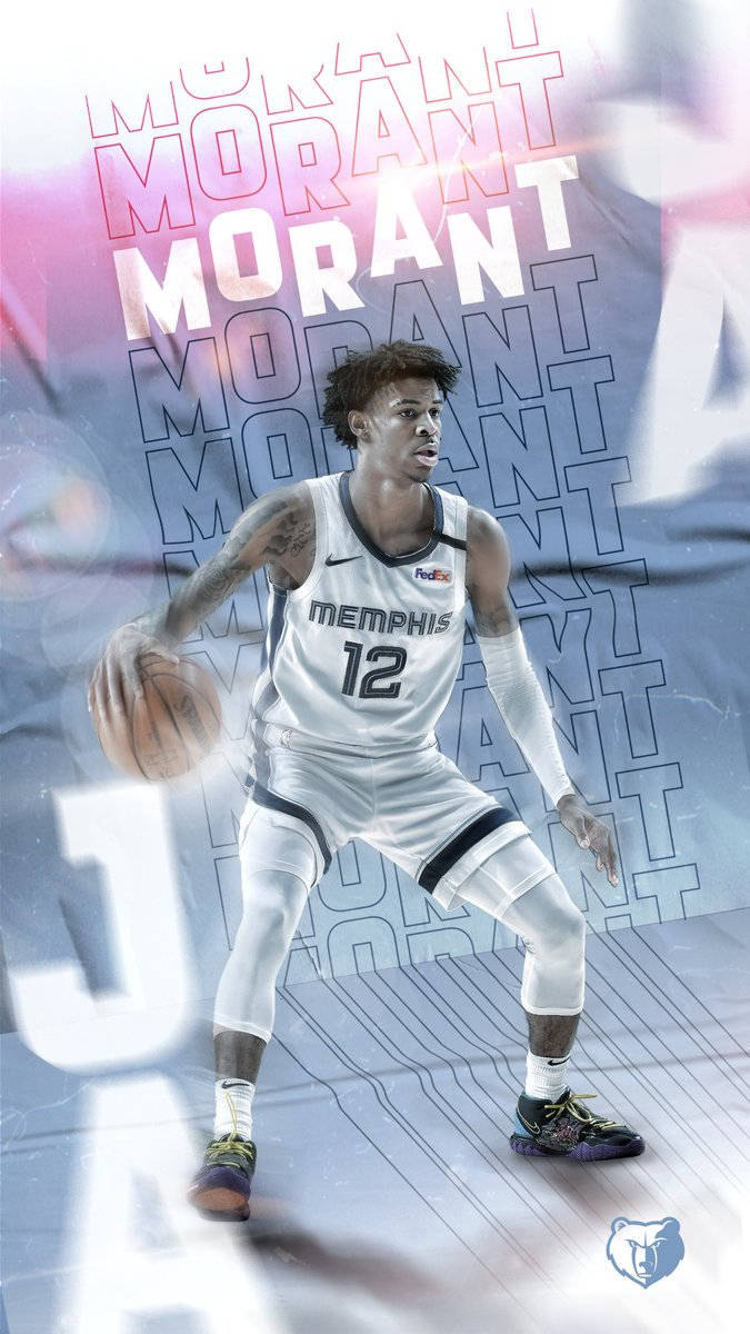 Grizzlies 桌布 壁紙 — 一幅充滿動感的數位藝術肖像，描繪曼菲斯灰熊隊籃球運動員賈·莫蘭特穿著球衣運球，背景為風格化設計並重複他的名字。