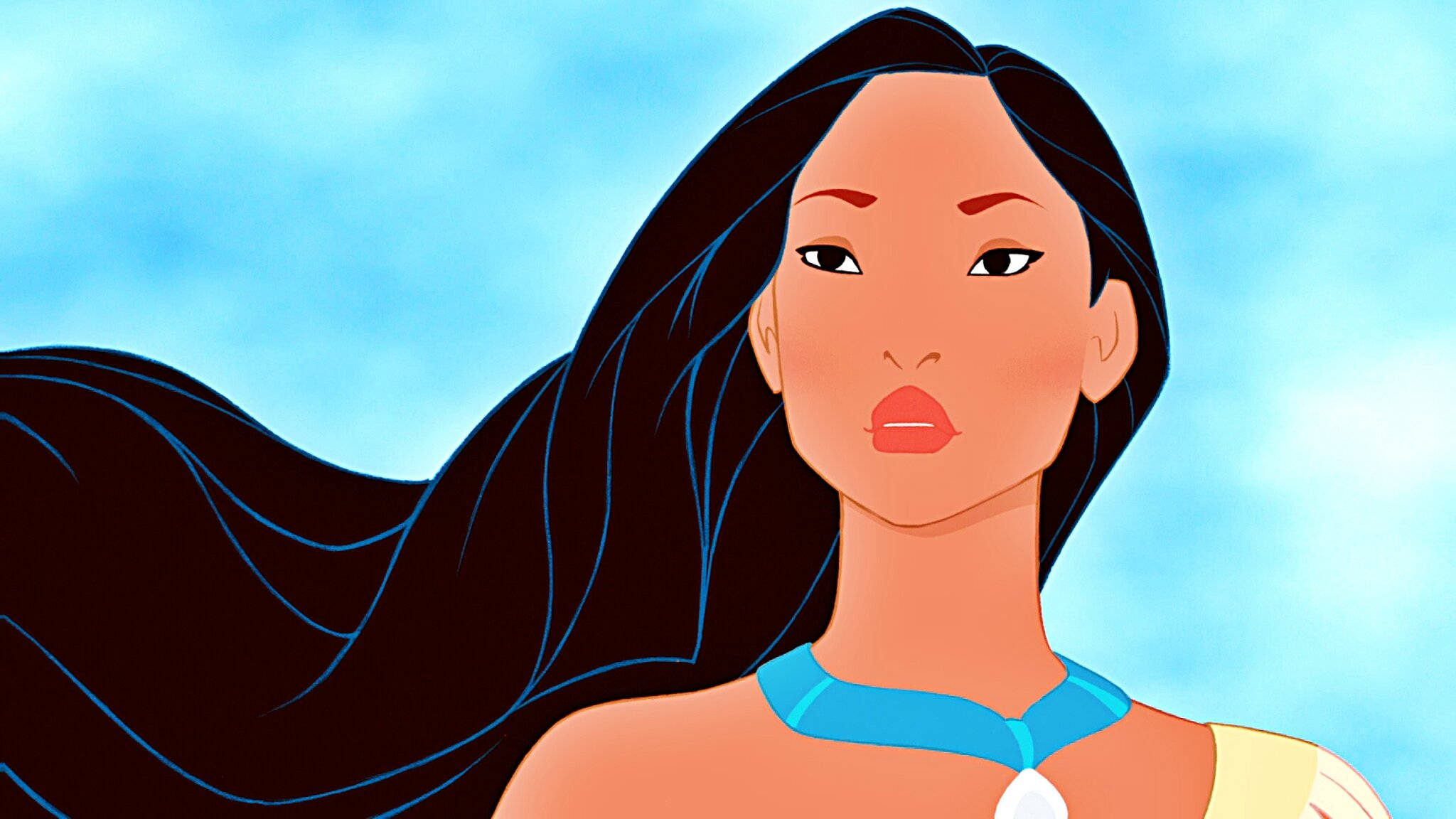 Princess 桌布 壁紙 — 一幅充滿活力的動畫肖像，描繪一位長黑髮、戴藍色項鍊的女性，背景是柔和的藍天。