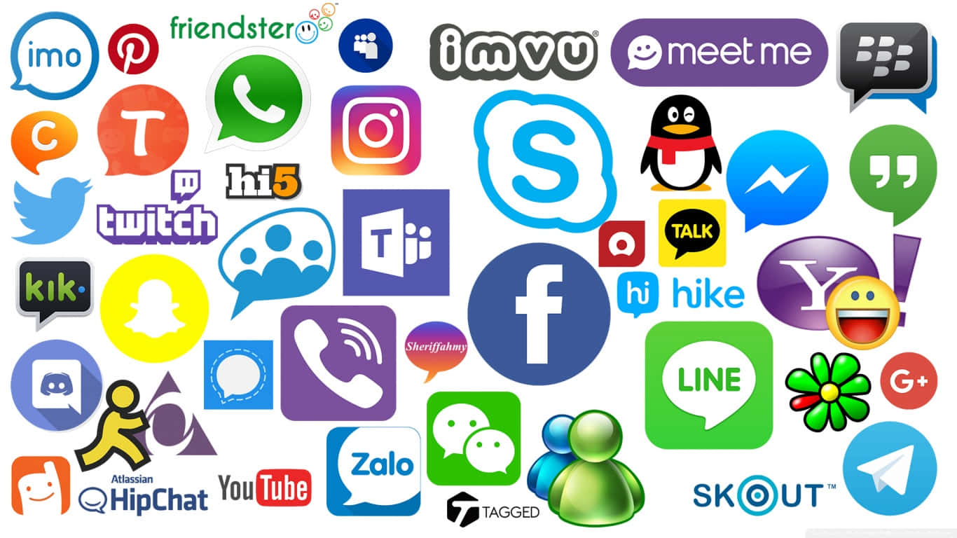 Social Media Logos 桌布 壁紙 — 一幅充滿活力的拼貼畫，色彩繽紛的應用程式和社交媒體標誌散落在白色背景上。