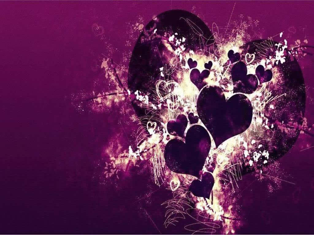 Cute Love Heart 桌布 壁紙 — 一幅充滿活力的紫色數位藝術作品，在深洋紅色背景上綻放著發光的愛心和抽象飛濺。