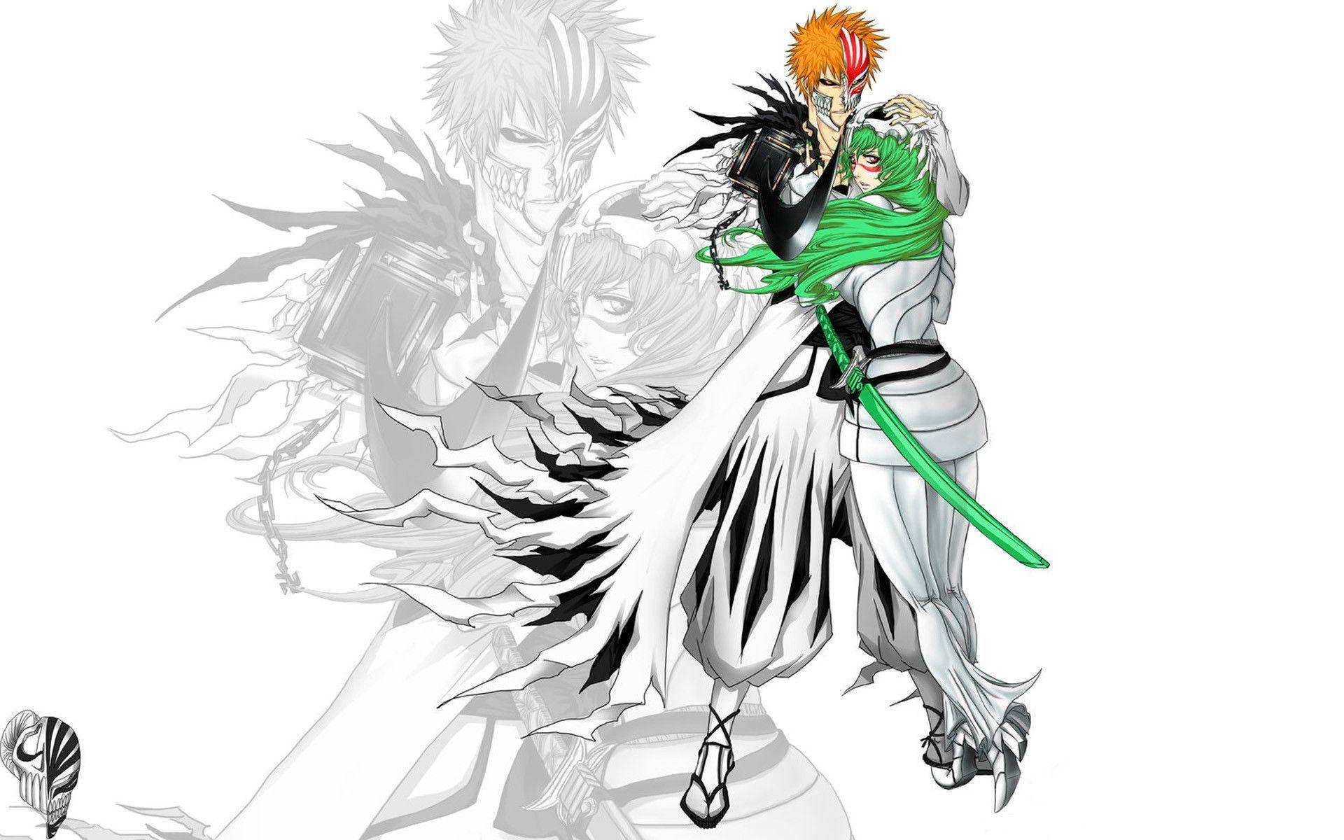 Ichigo 桌布 壁紙 — 一幅動漫風格插圖，描繪一位充滿活力的橙髮戰士在幽靈般的單色背景中擁抱一位身穿綠袍的人物。