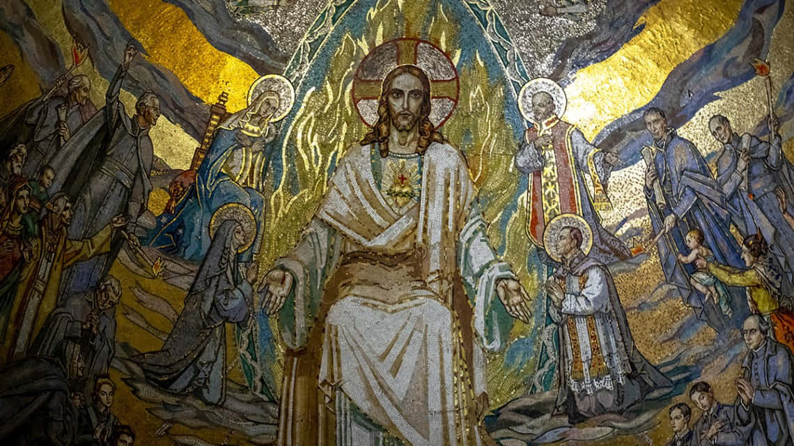 Religious Art 桌布 壁紙 — 一幅宏偉的宗教馬賽克描繪耶穌基督在金色和藍色色調中與聖徒和天使一同登基。