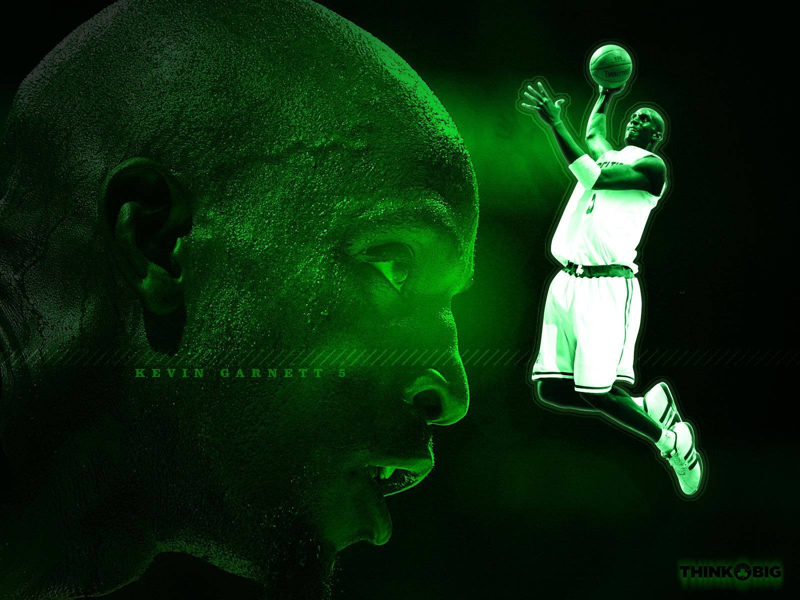Kevin Garnett 桌布 壁紙 — 一幅戲劇性的綠色色調的凱文·加內特肖像，與他半空中扣籃的剪影並列。
