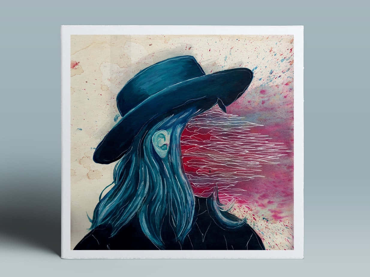 Album Cover 桌布 壁紙 — 一幅水彩插圖，描繪一個戴深色帽子、擁有飄逸藍色頭髮、紅色抽象線條從臉上迸發的人。