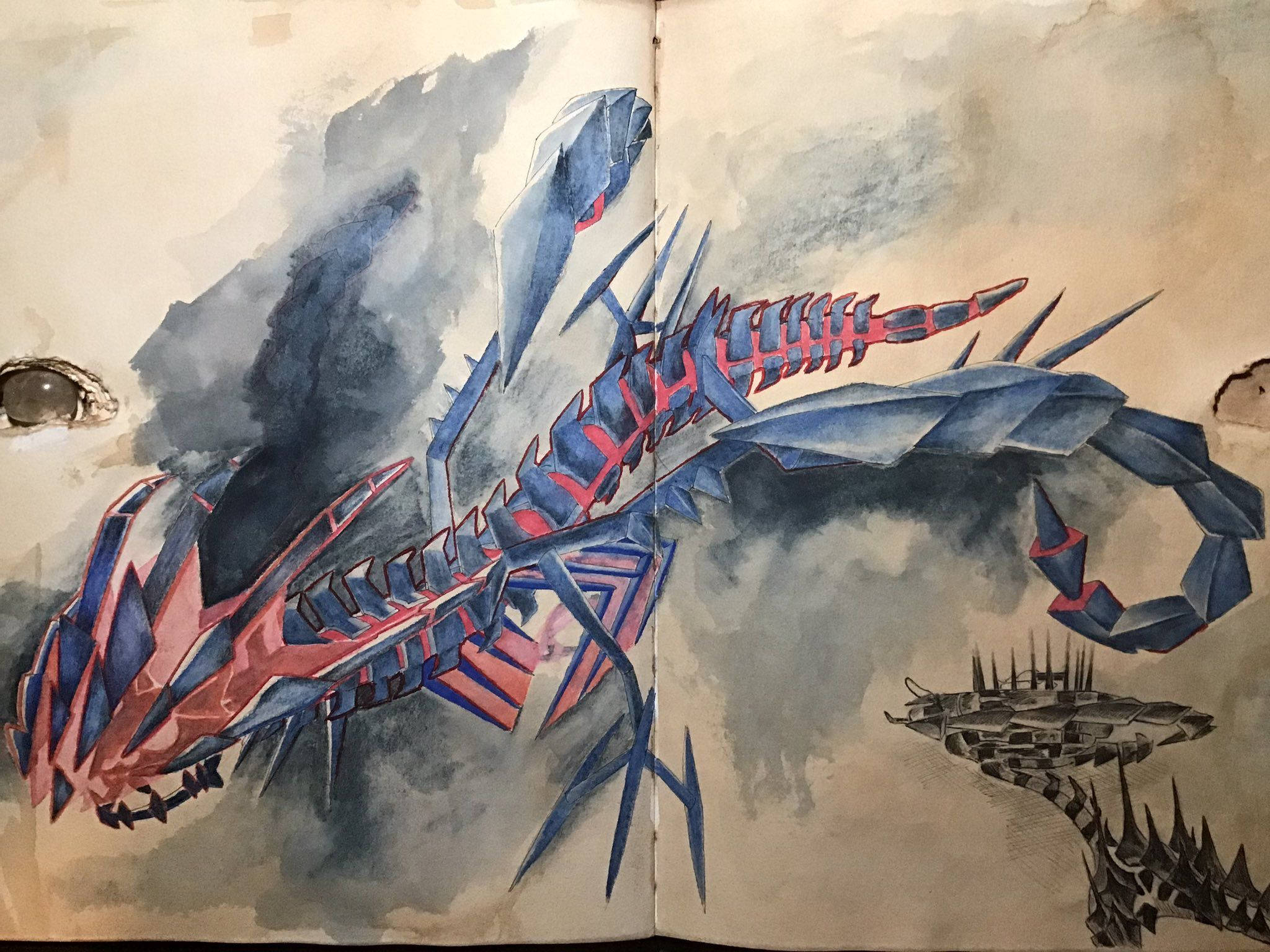Watercolor 桌布 壁紙 — 一幅水彩插圖，描繪了一隻風格化的藍色和紅色蠍子，帶有尖銳的幾何尖刺，背景為煙灰色。