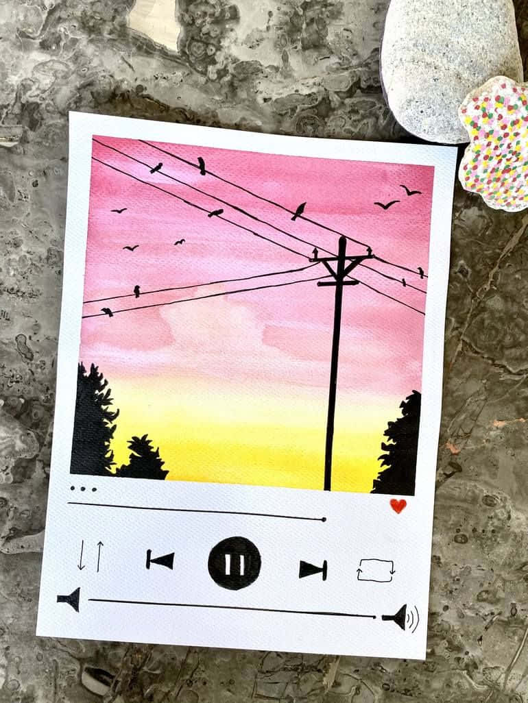 Modern Minimalist Art 桌布 壁紙 — 一幅水彩畫，描繪鳥兒在電線上，背景是粉紅和黃色的日落，以音樂播放器介面形式裱在紋理石上。