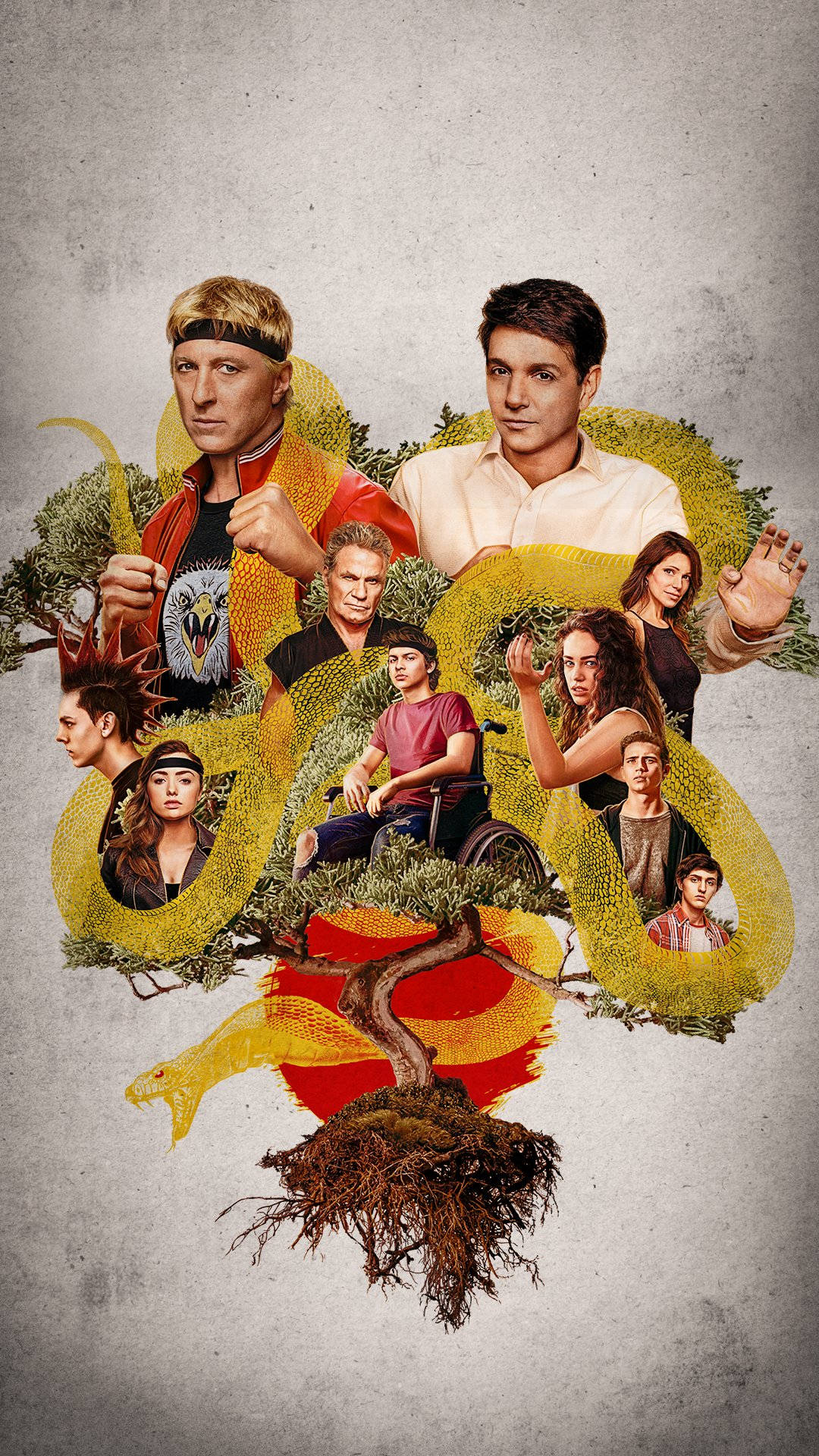 Cobra Kai Phone 桌布 壁紙 — 一幅由多樣角色組成的拼貼畫，被一條巨大的黃蛇纏繞在樹樁上，背景為有紋理的灰色。