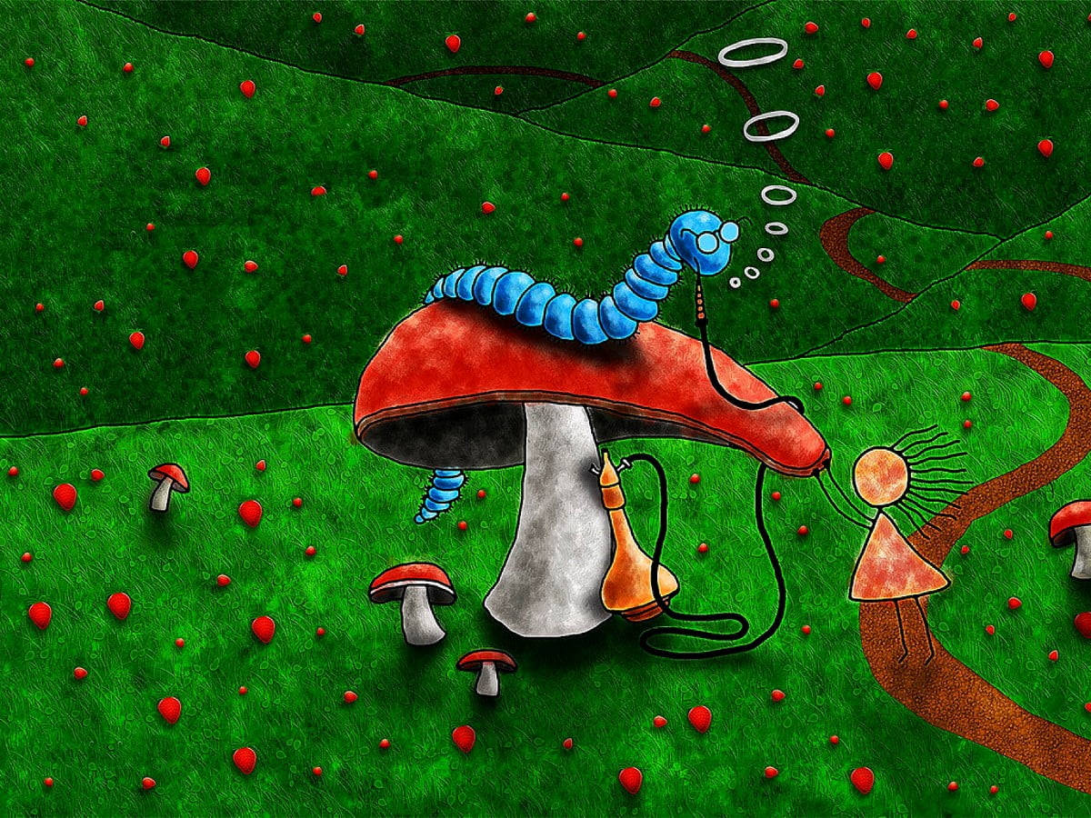Mushroom Aesthetic 桌布 壁紙 — 一幅異想天開的插圖，描繪一隻藍色毛毛蟲在巨大的紅色蘑菇上，與森林中綠色草地和紅色漿果裡的一個小橙色人物通電話。