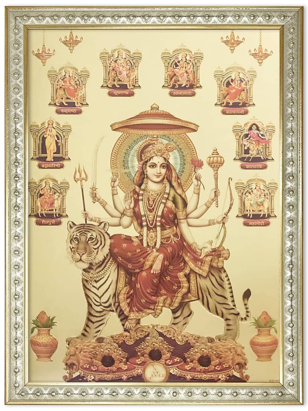 Durga 桌布 壁紙 — 一幅細節豐富的插圖，描繪了印度教女神杜爾迦（Durga）十臂騎虎，周圍環繞著九個較小的神祇面板，鑲嵌在華麗的框架中。