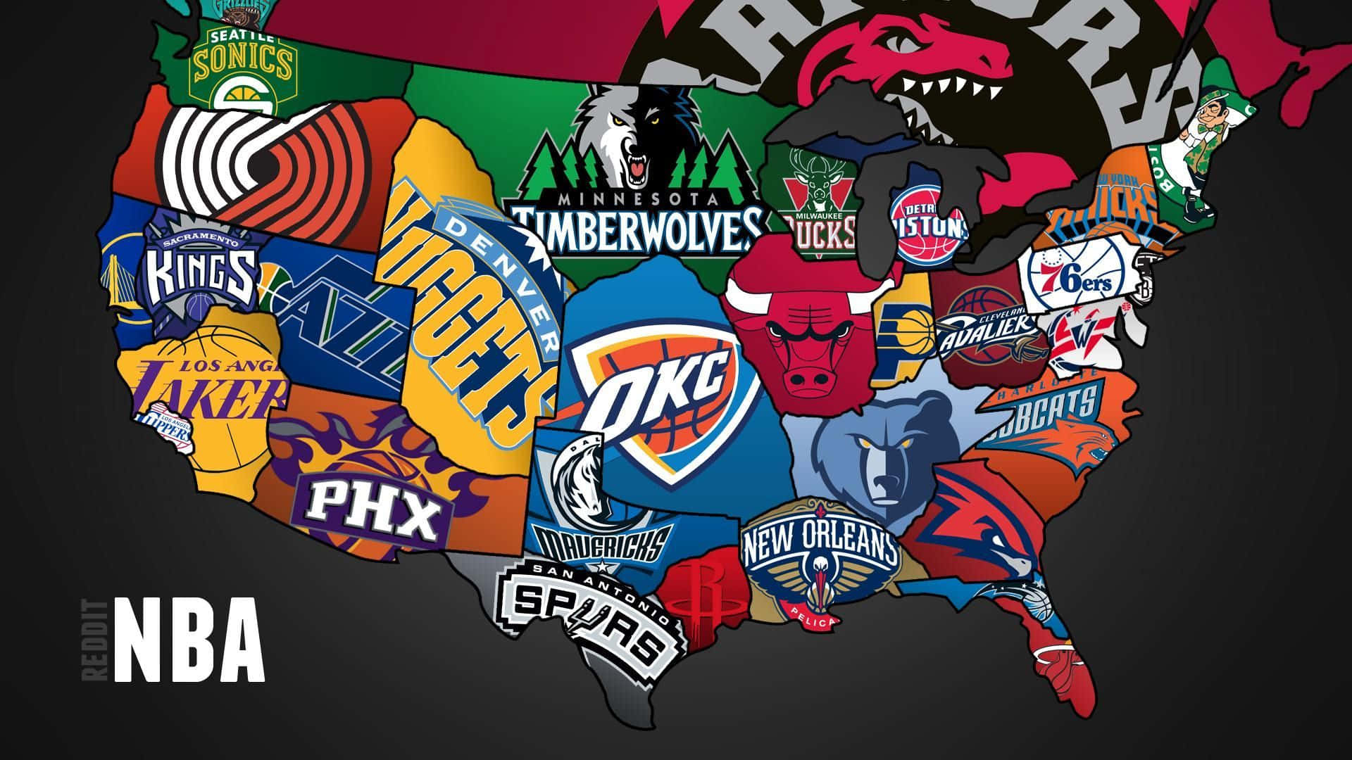 籃球 桌布 壁紙 — 一幅色彩繽紛的美國地圖，充滿了NBA球隊標誌，每個標誌代表其城市和球隊身份。