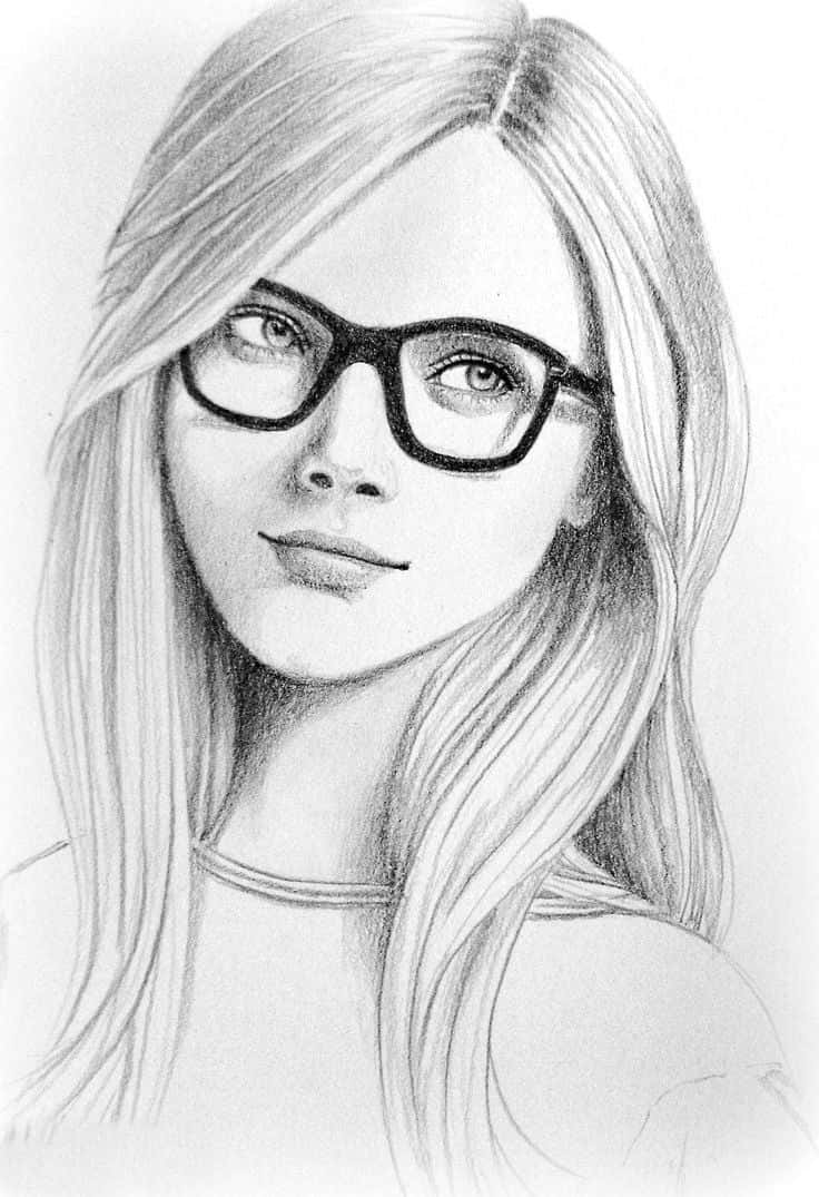 glasses 桌布 壁紙 — 一幅詳細的鉛筆素描，描繪一位年輕女性，長著金色長髮，戴著厚框眼鏡，直視觀看者。