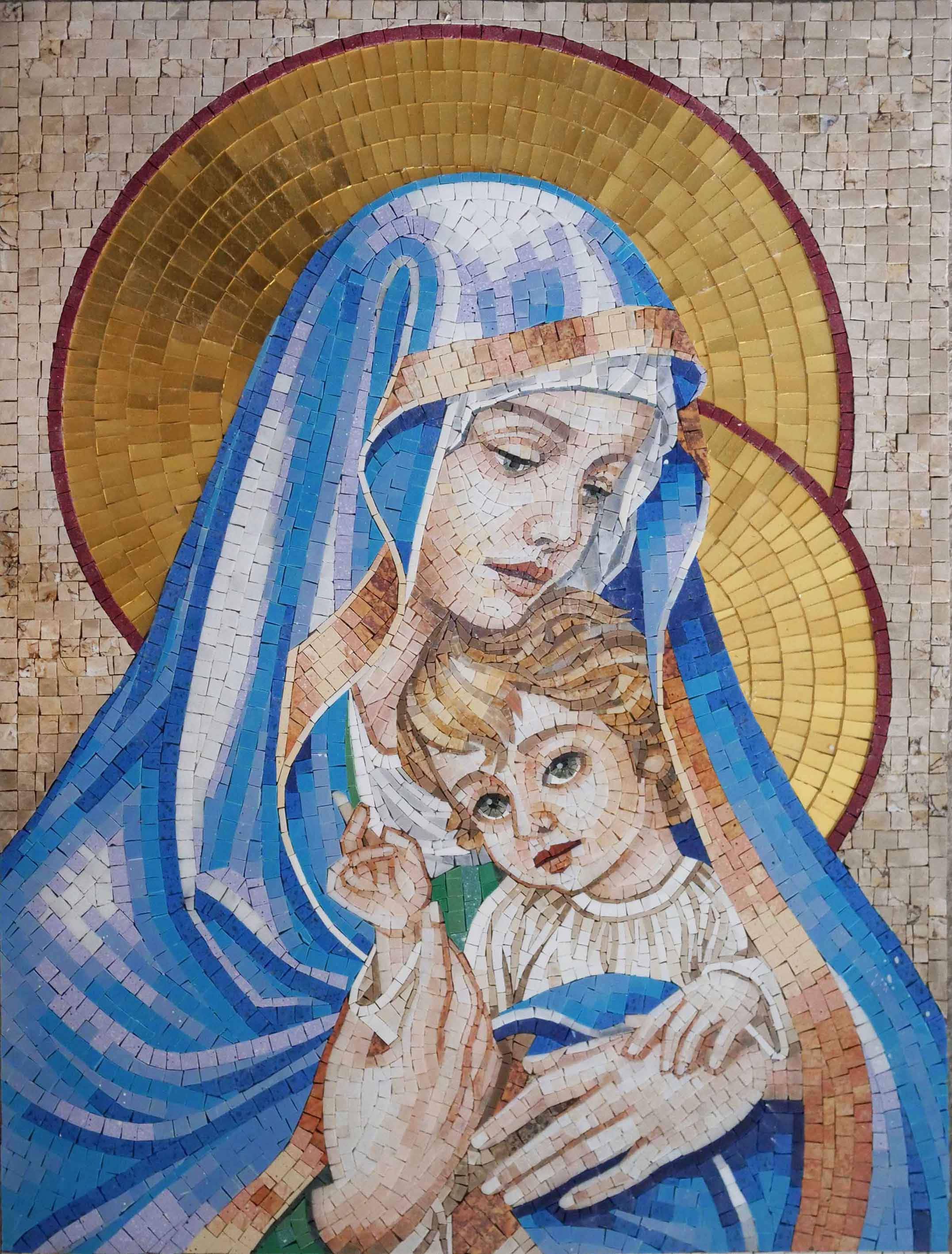 Mary 桌布 壁紙 — 一幅馬賽克描繪聖母瑪利亞在金色光環下懷抱基督嬰孩，背景為石牆。