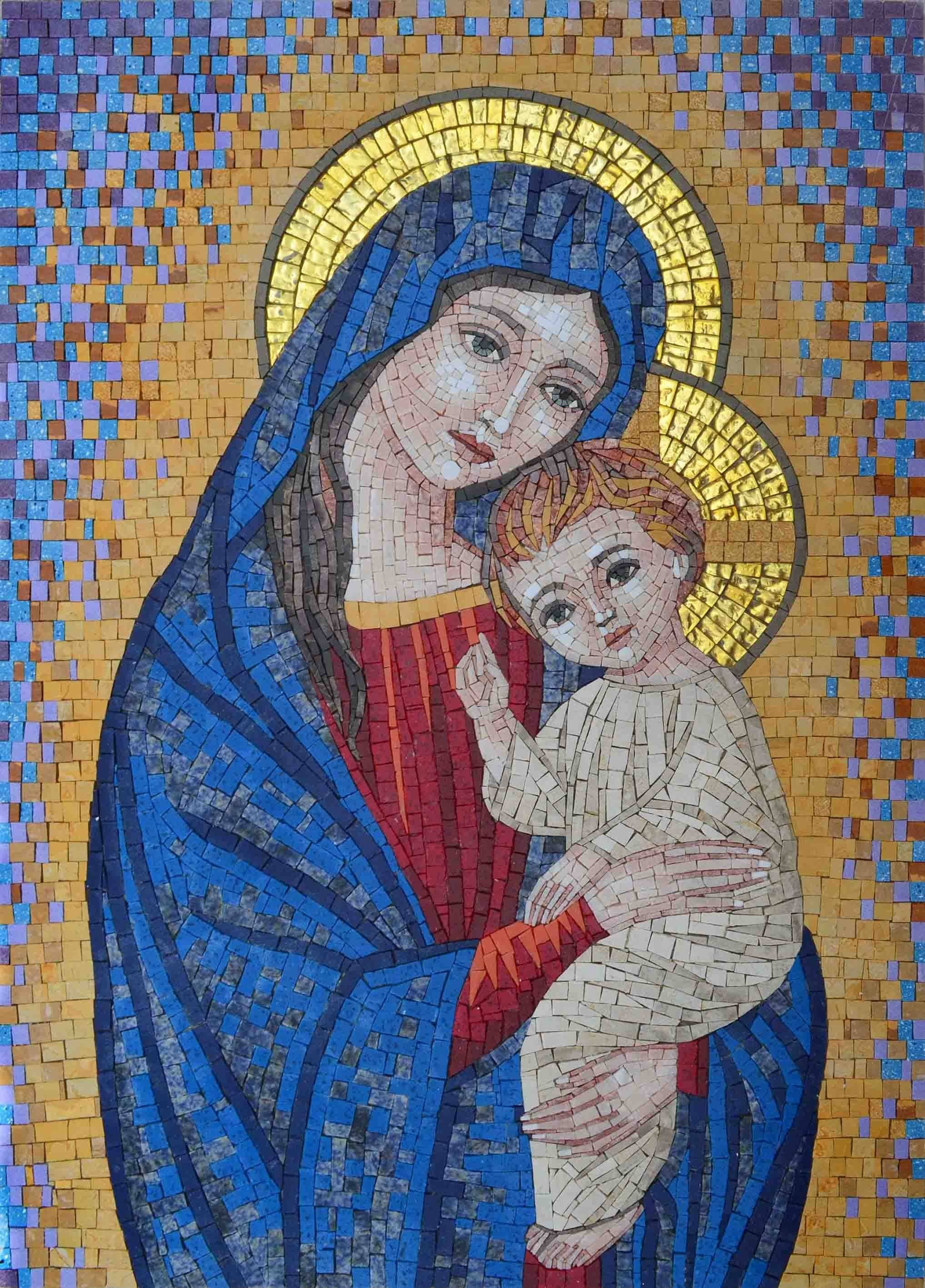 Mary 桌布 壁紙 — 一幅馬賽克藝術作品描繪聖母瑪利亞懷抱嬰兒耶穌，兩者均飾有金色光環，背景為溫暖的金色。