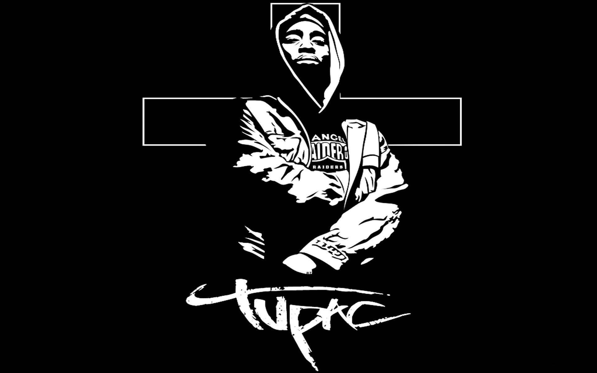 tupac 桌布 壁紙 — 一幅鮮明的黑白風格插圖，描繪了穿著連帽衫的Tupac Shakur，下方有他的簽名名字。
