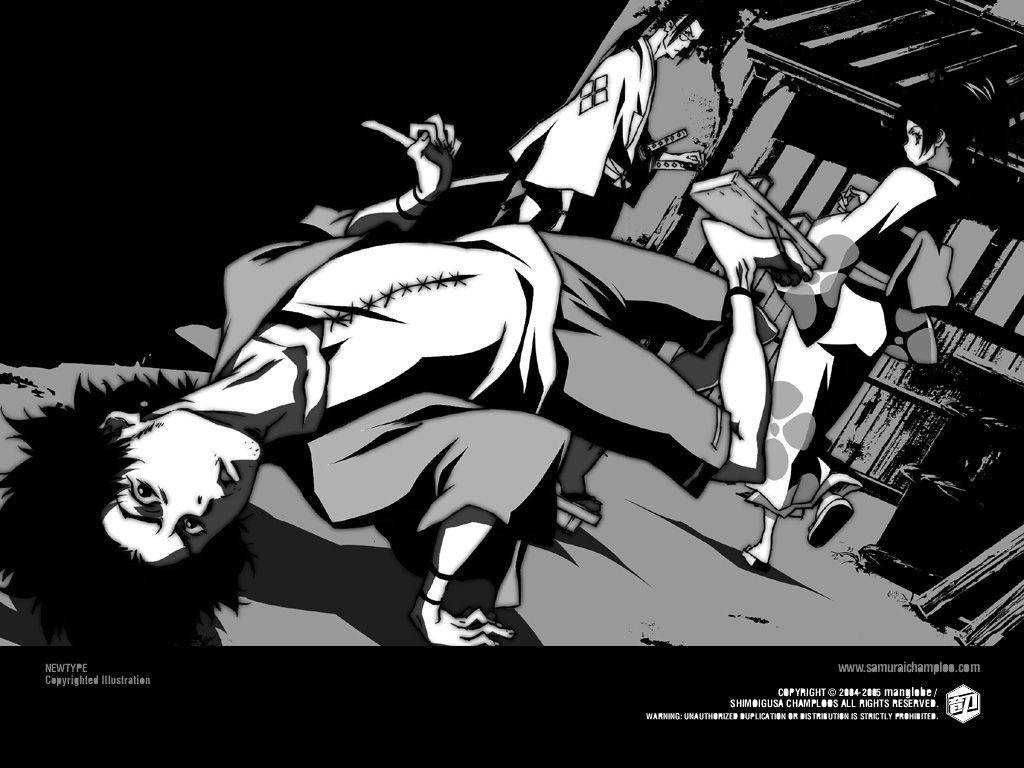 Samurai Champloo 桌布 壁紙 — 一幅黑白動畫插圖，描繪了一個戲劇性的場景，一名受傷的男子躺在地上，兩個人物站在他上方，背景是 gritty 的城市環境。