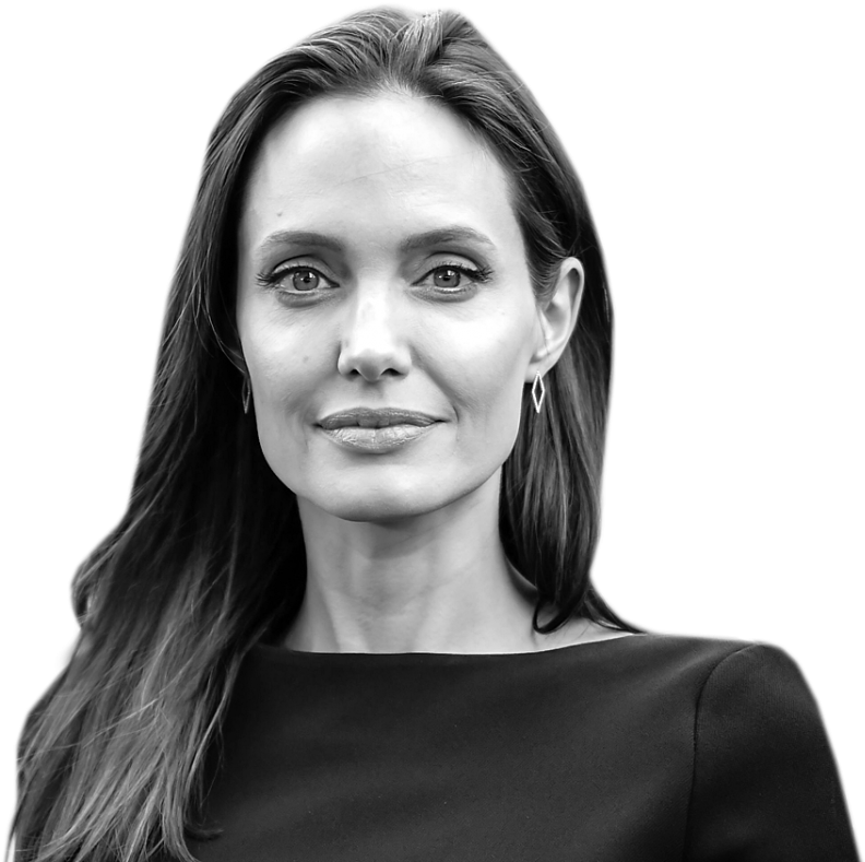 Angelina 桌布 壁紙 — 一幅黑白肖像，一位長髮女子在深色背景下露出微妙微笑。