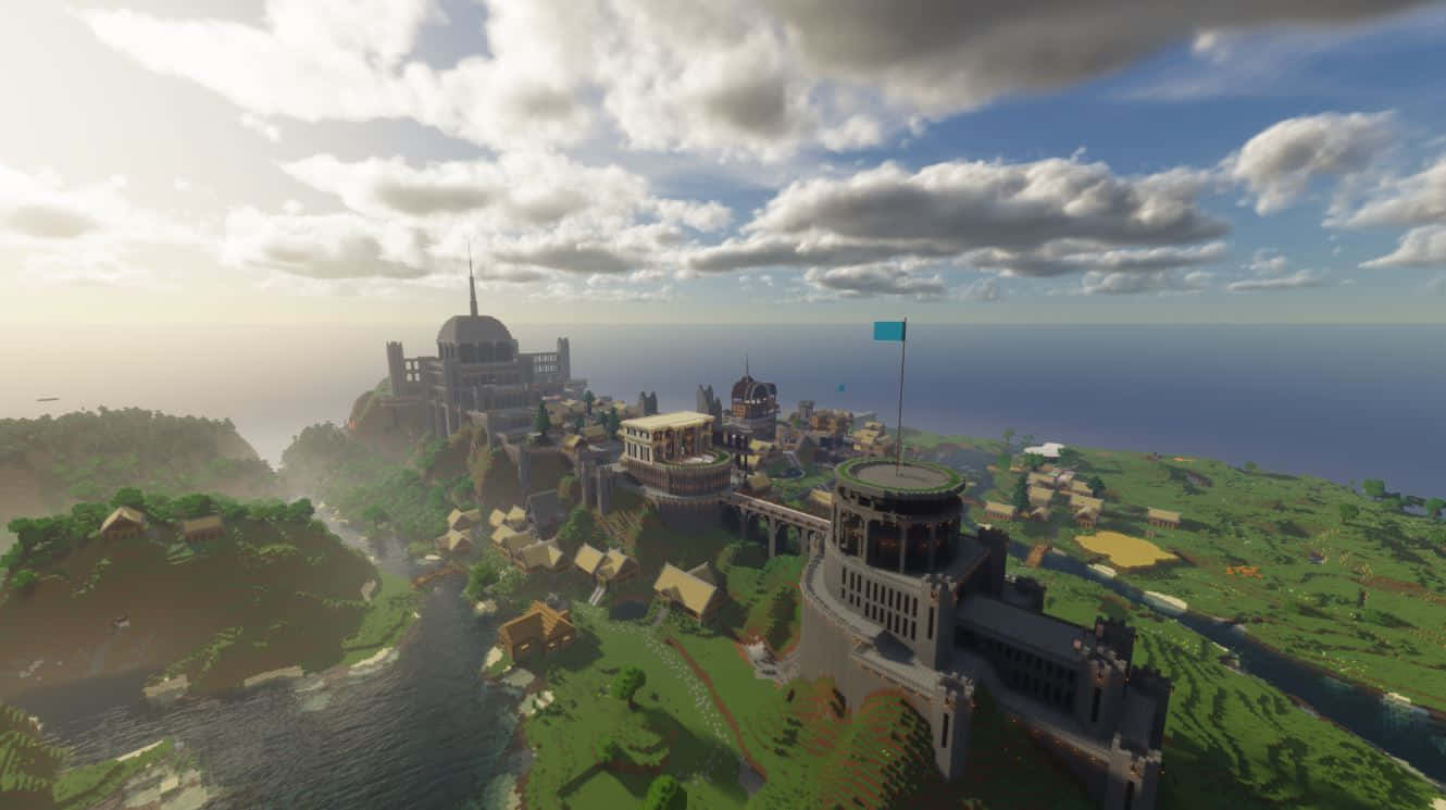 Minecraft Survival 桌布 壁紙 — 一座廣闊的方塊奇幻城市坐落在懸崖上，俯瞰著廣闊的海洋，天空部分多雲。