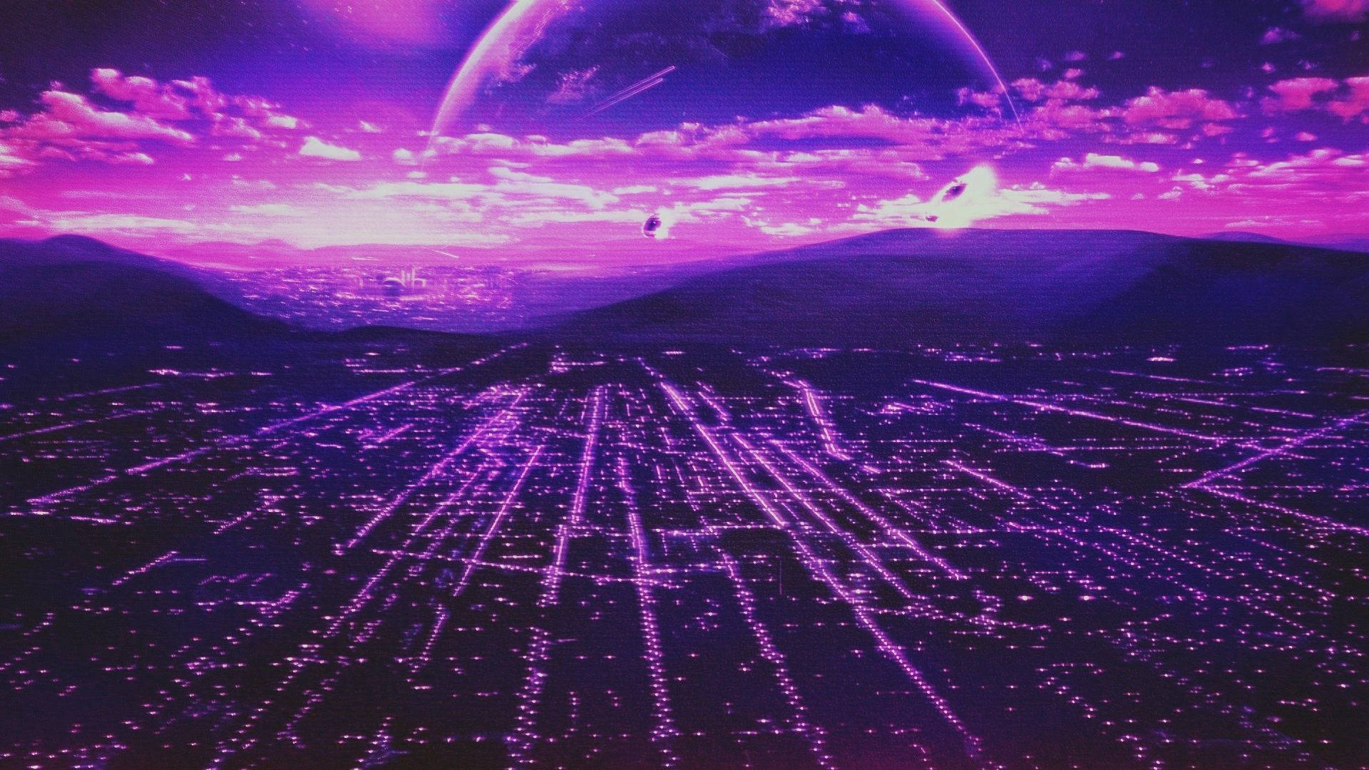 Outrun 桌布 壁紙 — 一座未來城市在紫色天空下延伸，一顆巨大行星籠罩在發光的霓虹街道上。