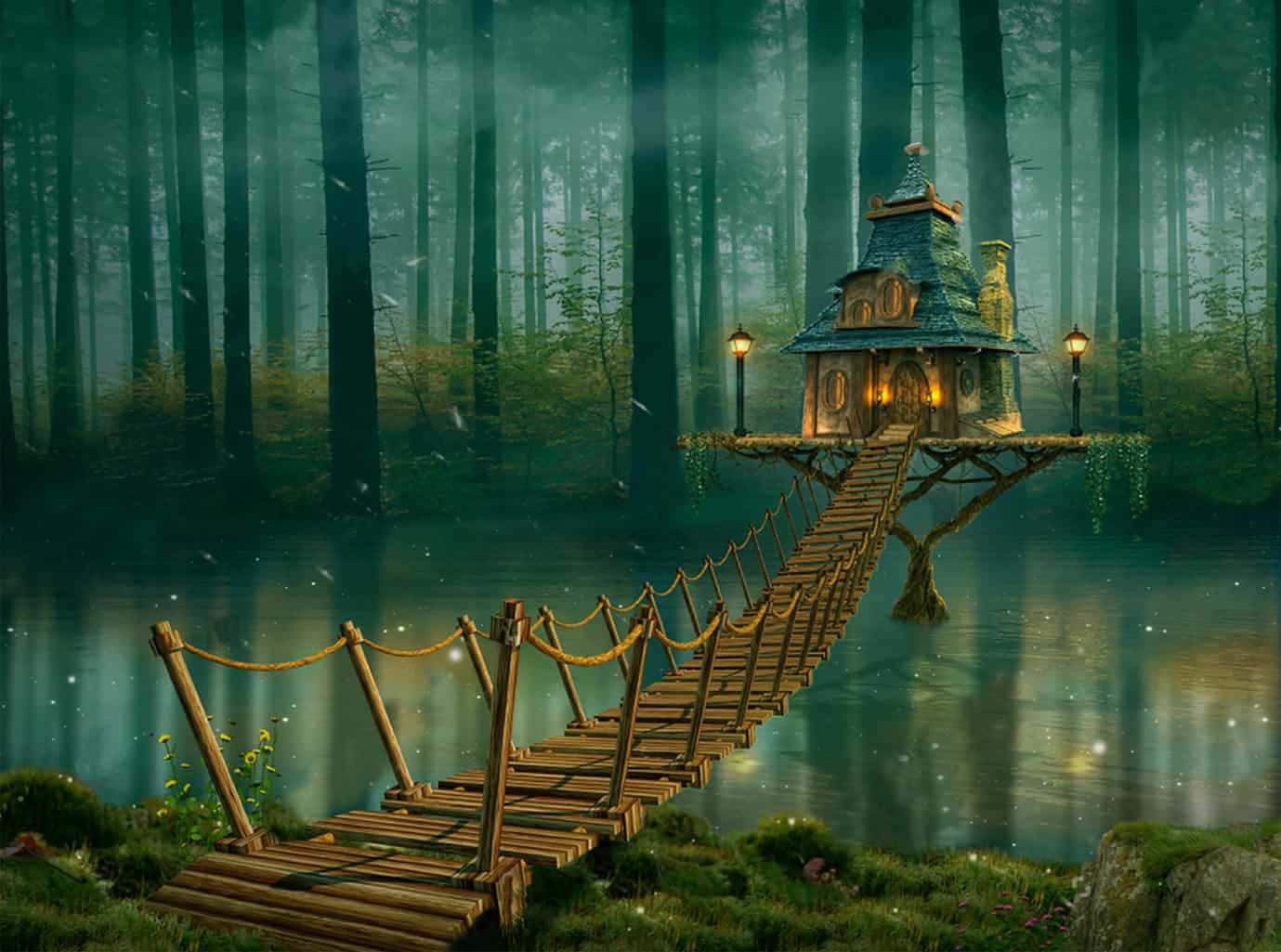 Fairy Forest 桌布 壁紙 — 一座發光的樹屋棲息在霧氣瀰漫的湖上，通過一條木繩橋穿過黑暗的魔法森林。