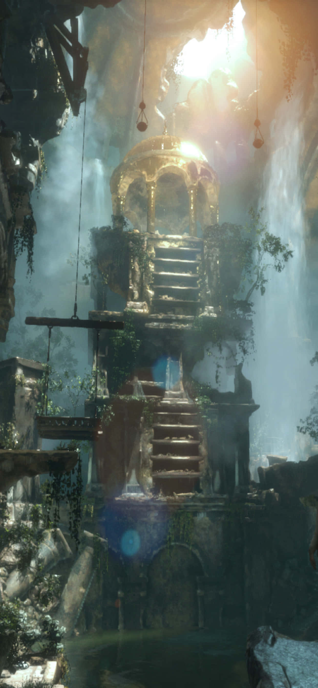 iPhone Xs Max Rise Of The Tomb Raider 桌布 壁紙 — 一座陽光照耀的金色寺廟從迷霧叢林瀑布中升起，藤蔓和石階向上延伸。