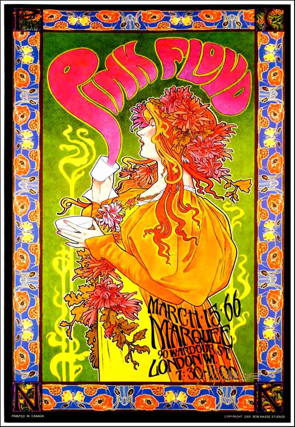 Retro 70s Aesthetic 桌布 壁紙 — 一張1960年代的迷幻海報，展示一位身穿橙色長袍的女性，在綠色背景和花卉邊框下，呼出形狀為「Pink Floyd」的粉紅色煙霧。