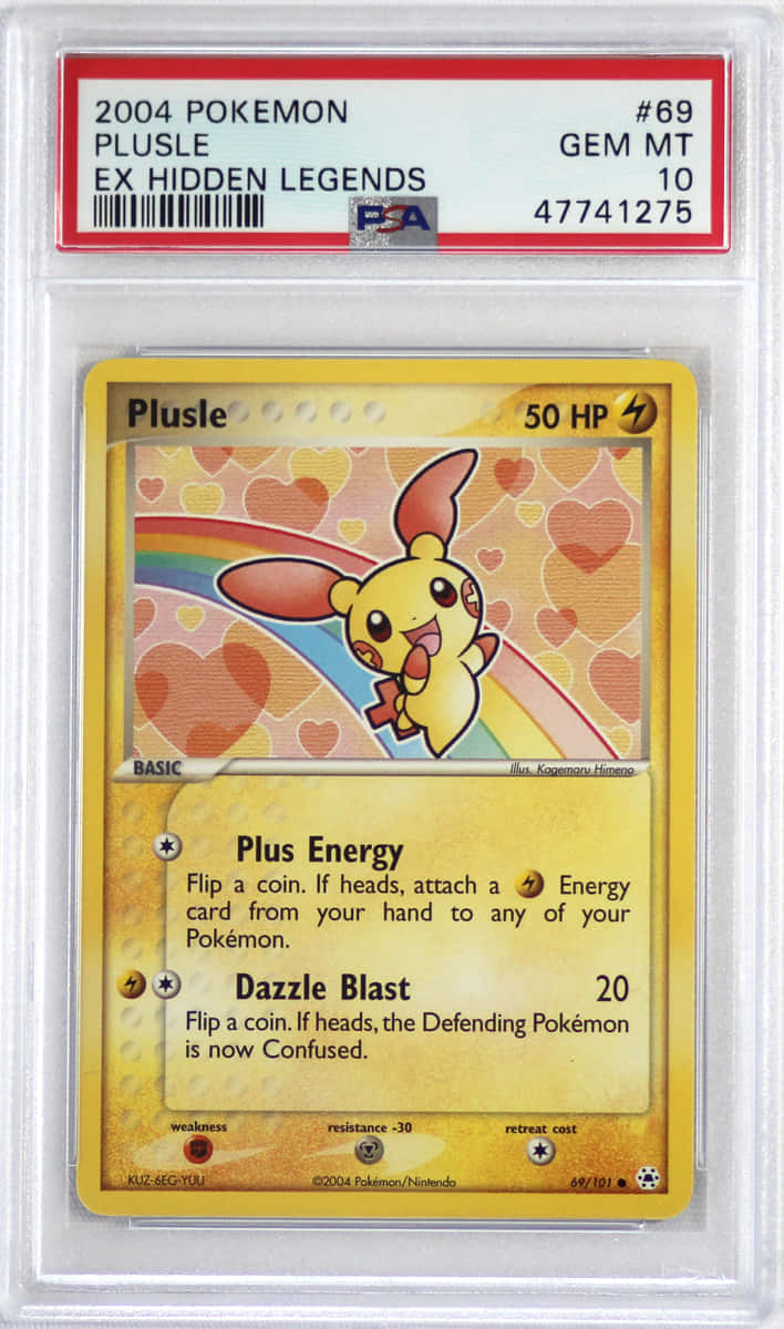 Pokemon Card 桌布 壁紙 — 一張2004年正電拍拍寶可夢卡，完美寶石級狀態，封裝在保護性PSA卡匣中，背景為彩虹和心形圖案。