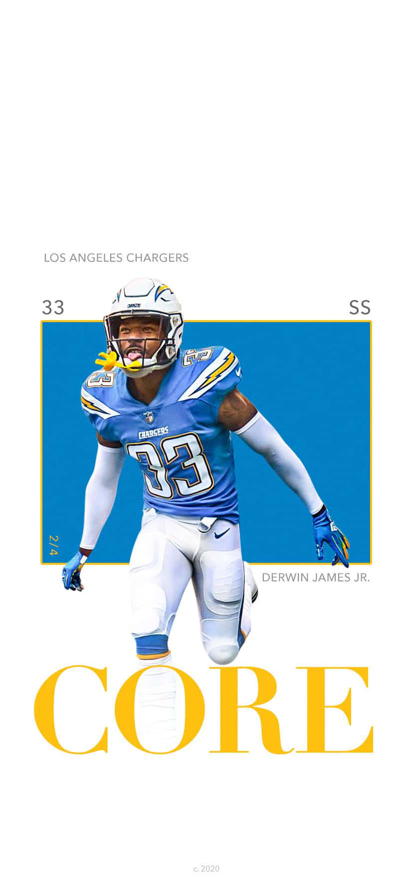NFL 桌布 壁紙 — 一張充滿動感的肖像，足球運動員 Derwin James Jr. 身穿藍白 Chargers 球衣，在鮮明的藍色背景上衝刺，下方有大型黃色字母 CORE。