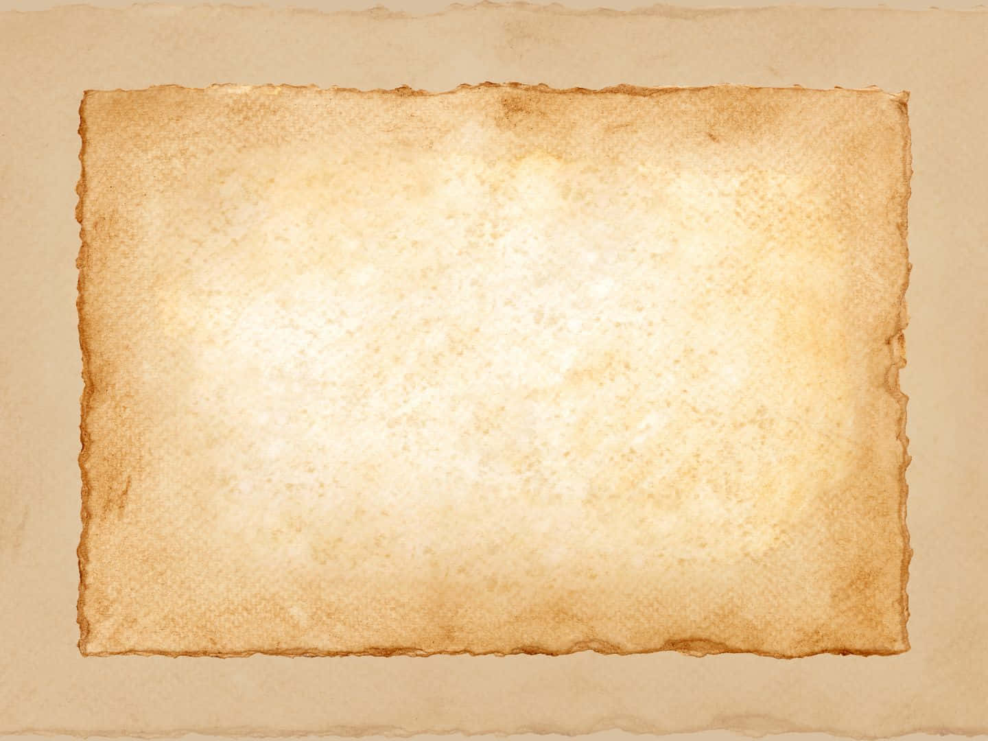 Parchment 桌布 壁紙 — 一張帶有不規則邊緣和輕微褪色的舊羊皮紙，放置在相應的紋理背景上。
