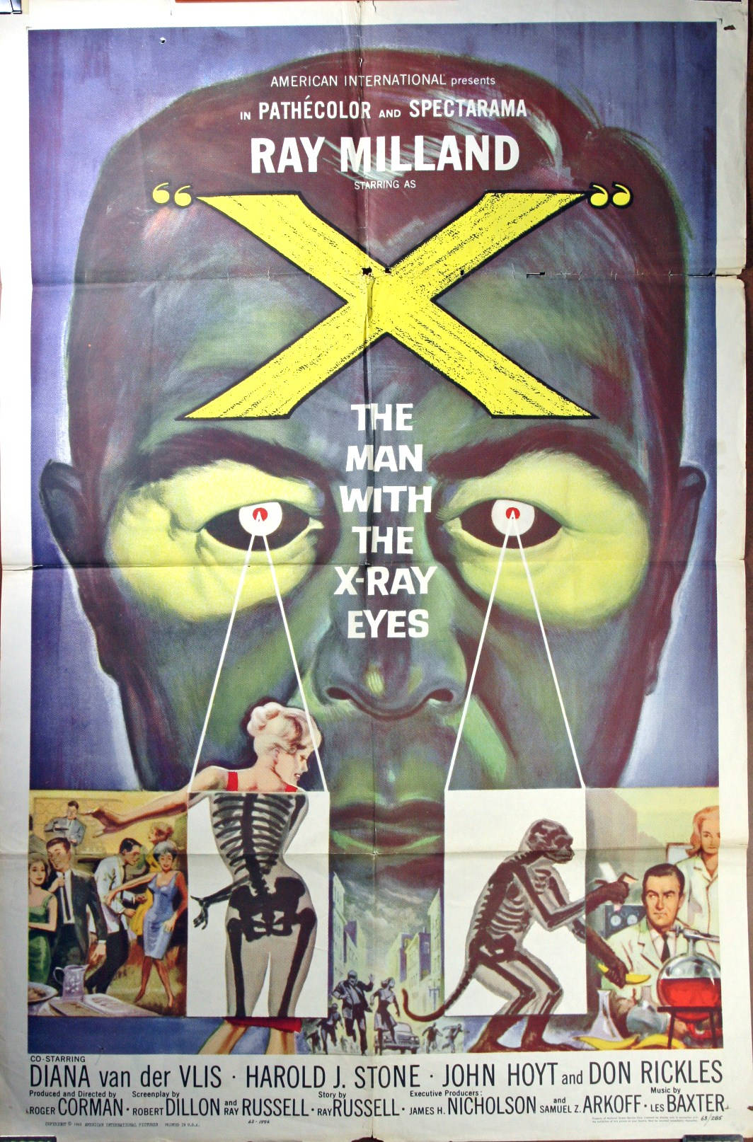 poster 桌布 壁紙 — 一張復古科幻電影海報，為《The Man with the X-Ray Eyes》設計，展示一個男人的臉，眼睛發光，下方有X光視覺場景。