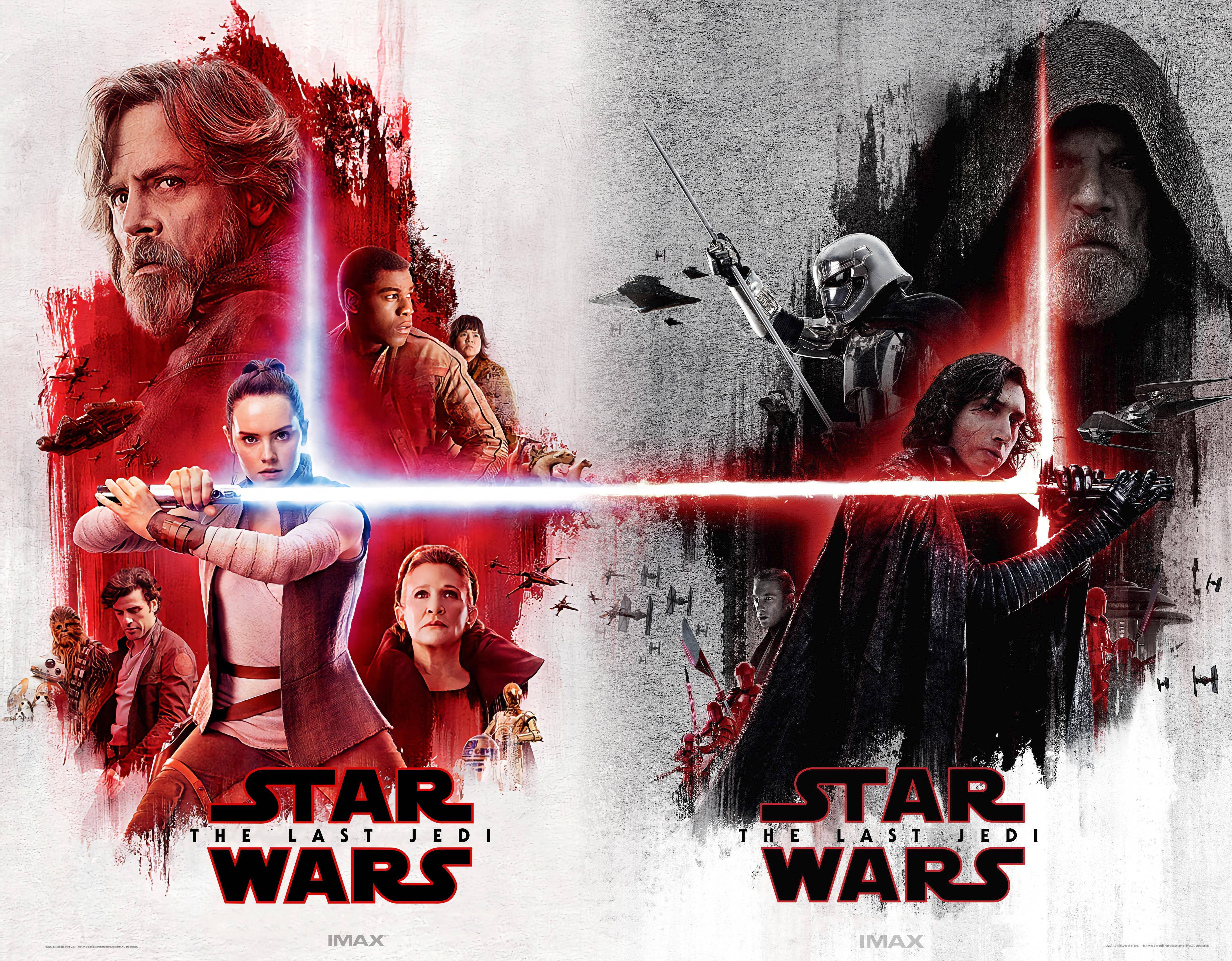 Star Wars Luke Skywalker 4K 桌布 壁紙 — 一張戲劇性的《星際大戰》海報，被紅色和藍色光劍分割， featuring Luke Skywalker、Rey、Kylo Ren 及其他角色在戰鬥場景中。