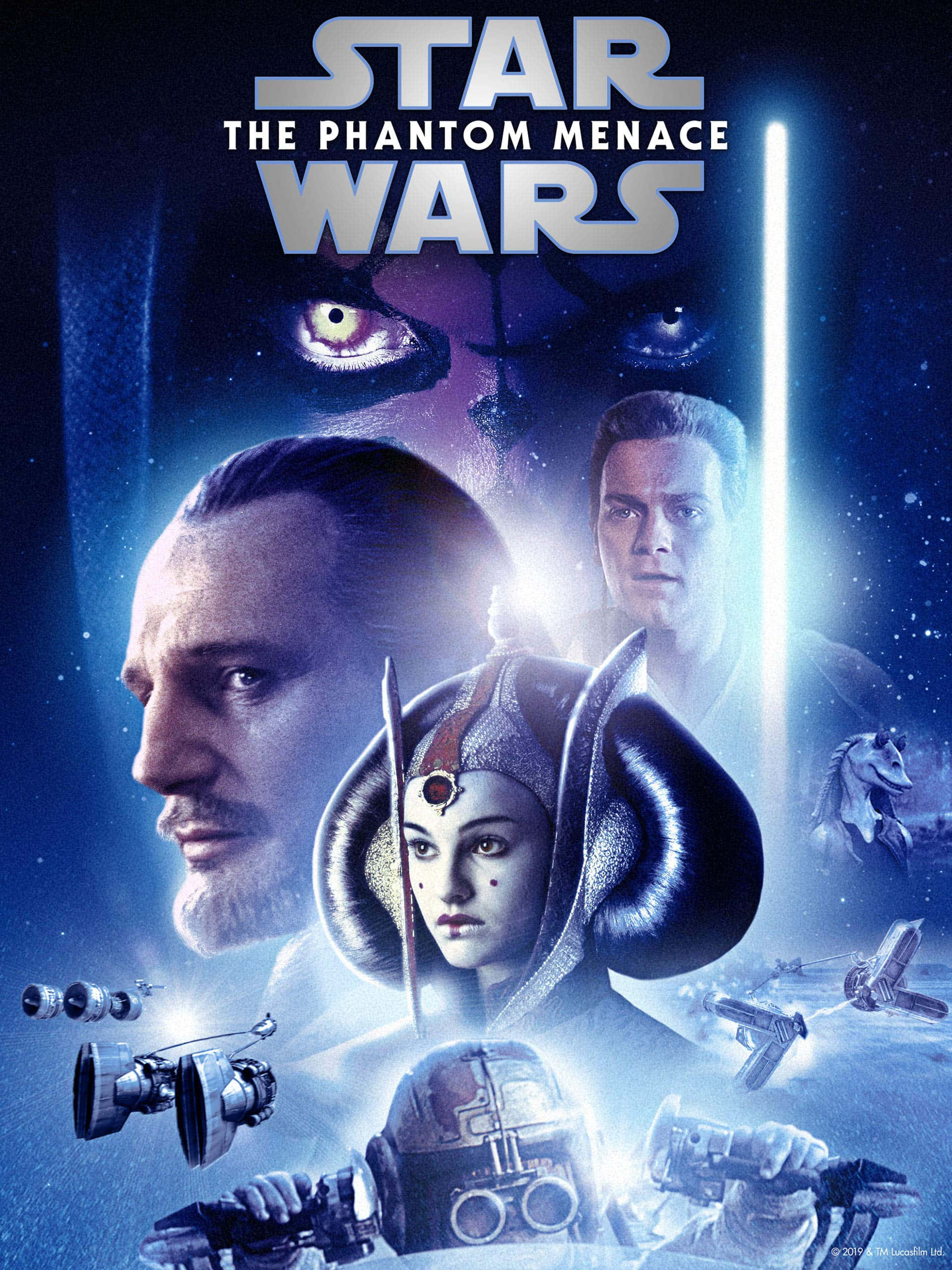 The Phantom Menace 桌布 壁紙 — 一張戲劇性的《星際大戰》海報，角色與太空船在宇宙藍色背景上，配有發光的光劍。