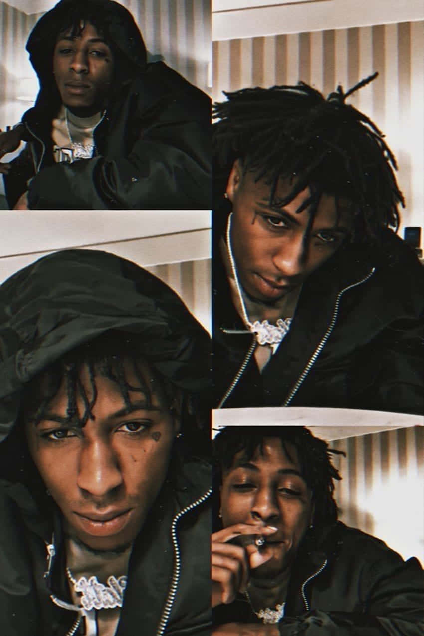 Youngboy Never Broke Again 桌布 壁紙 — 一張拼貼畫，包含五張年輕男子的特寫肖像，他留著辮子，穿著黑色連帽衫和鏈條項鍊，背景是條紋壁紙。